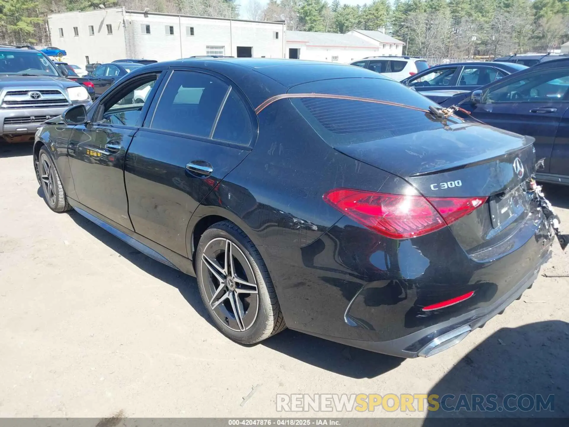 14 fotografías del automóvil dañado W1KAF4HB3PR104736 MERCEDES-BENZ C 300 2023