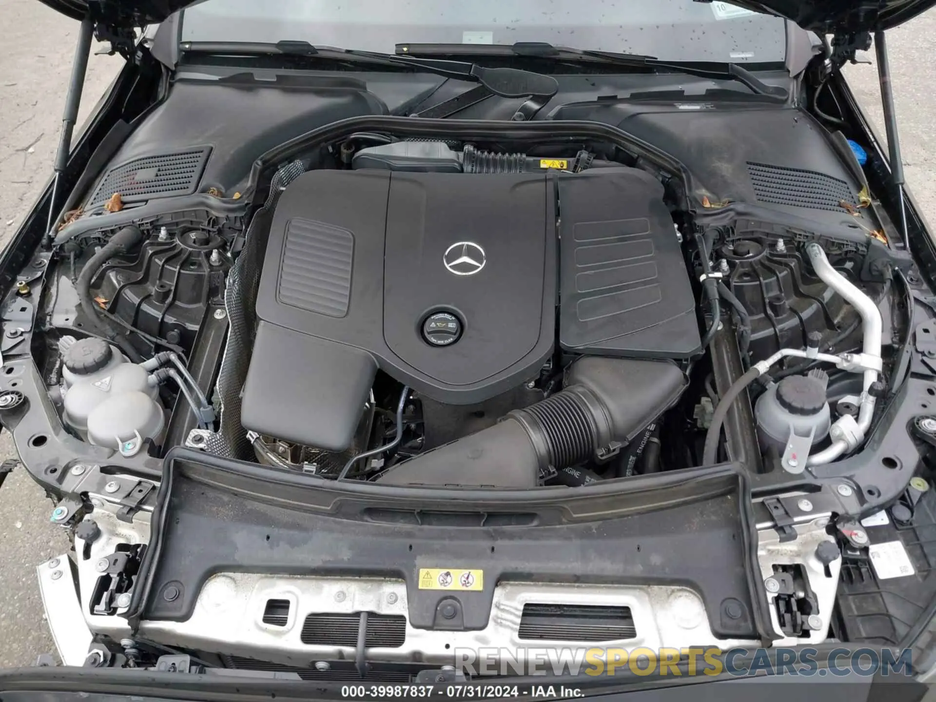 10 fotografías del automóvil dañado W1KAF4HB3PR153483 MERCEDES-BENZ C 300 2023