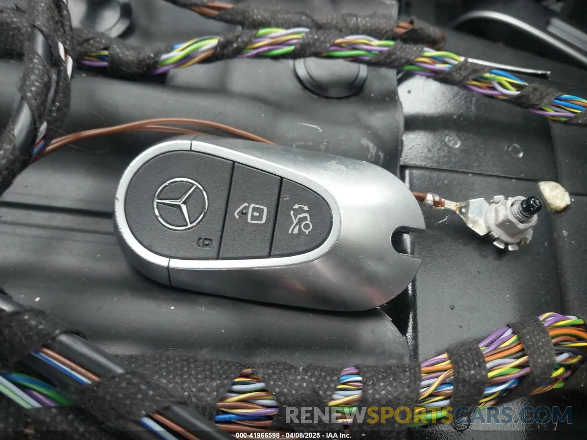 11 fotografías del automóvil dañado W1KAF4HB8PR109186 MERCEDES-BENZ C 300 2023