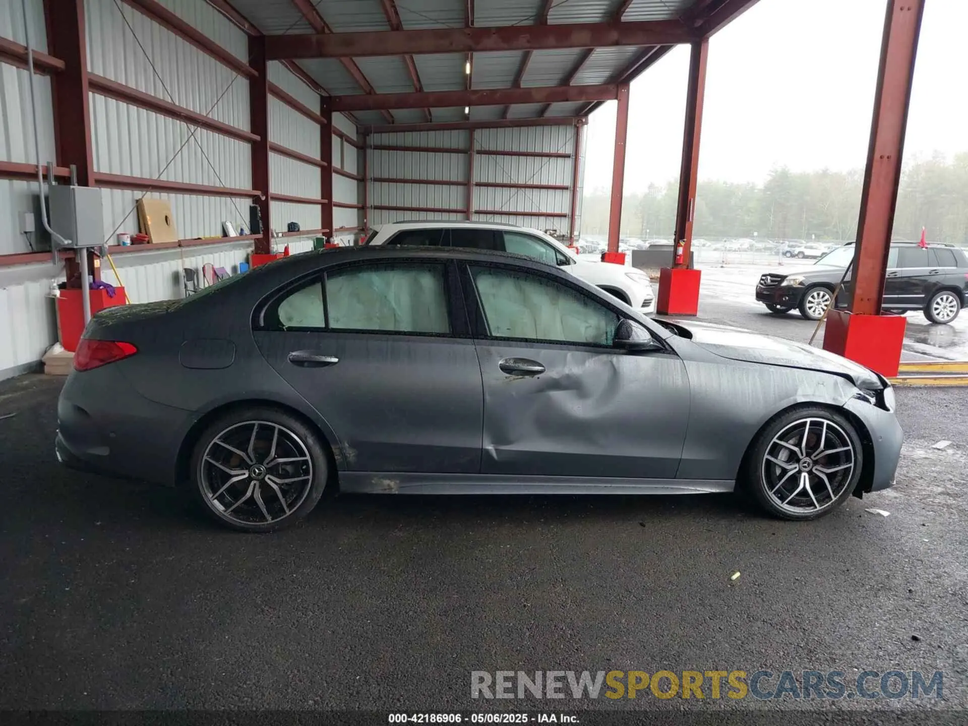 13 fotografías del automóvil dañado W1KAF4HB8PR150031 MERCEDES-BENZ C 300 2023