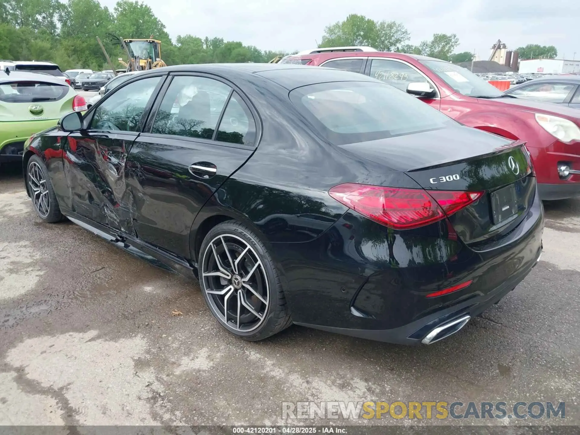 3 fotografías del automóvil dañado W1KAF4HBXPR102658 MERCEDES-BENZ C 300 2023