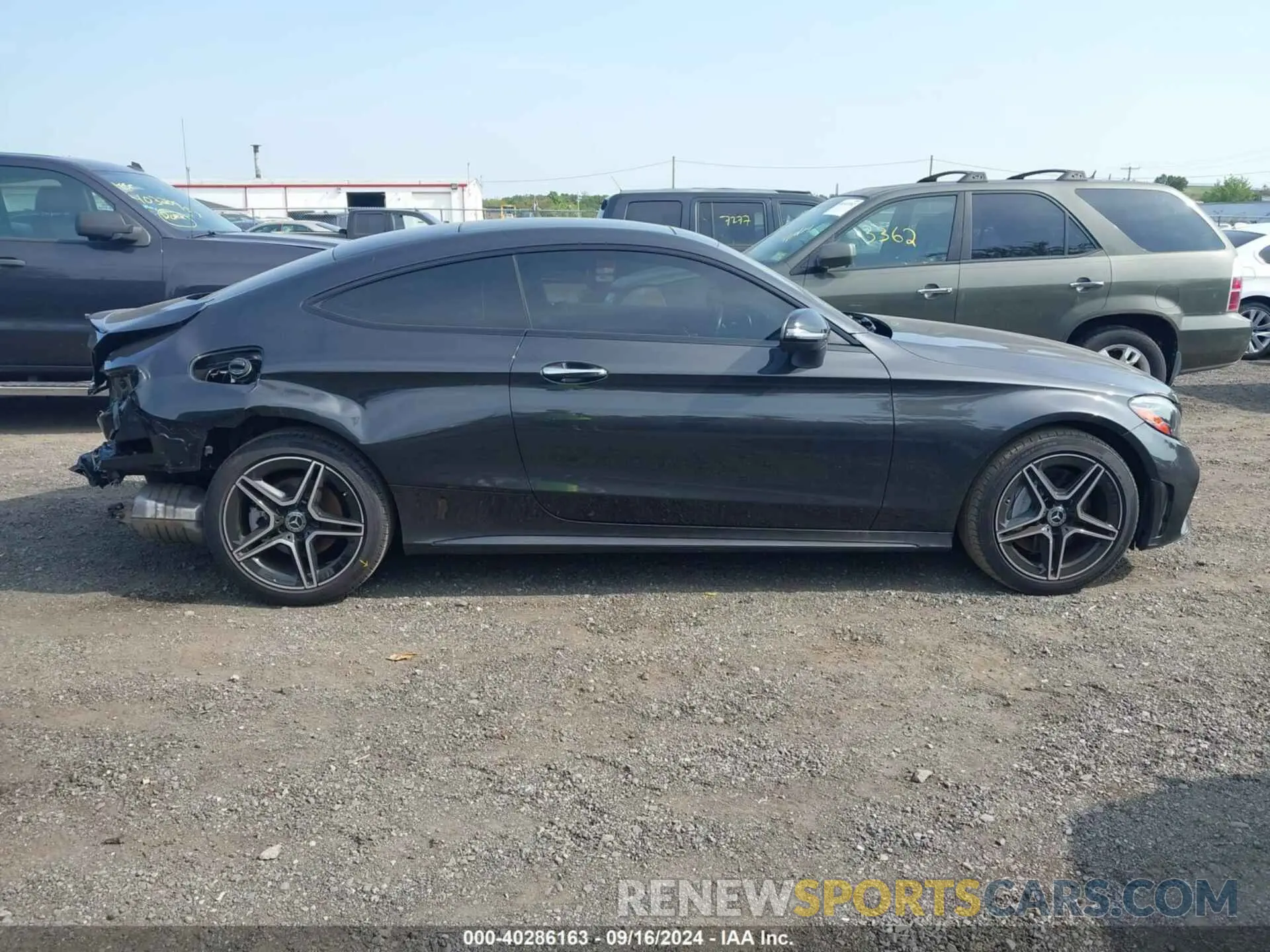 13 fotografías del automóvil dañado W1KWJ8EB8PG119938 MERCEDES-BENZ C 300 2023