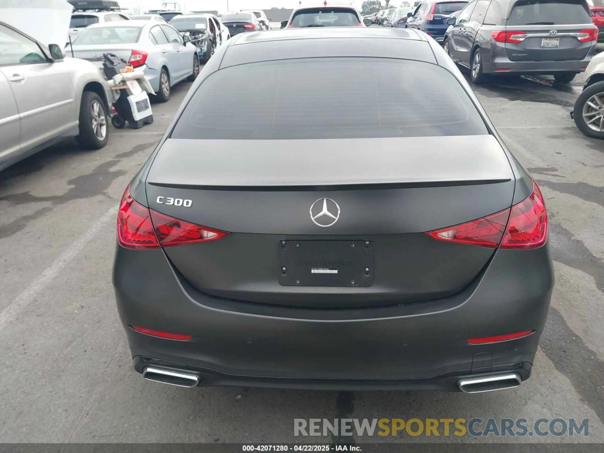 16 fotografías del automóvil dañado W1KAF4GB0RR228984 MERCEDES-BENZ C 300 2024