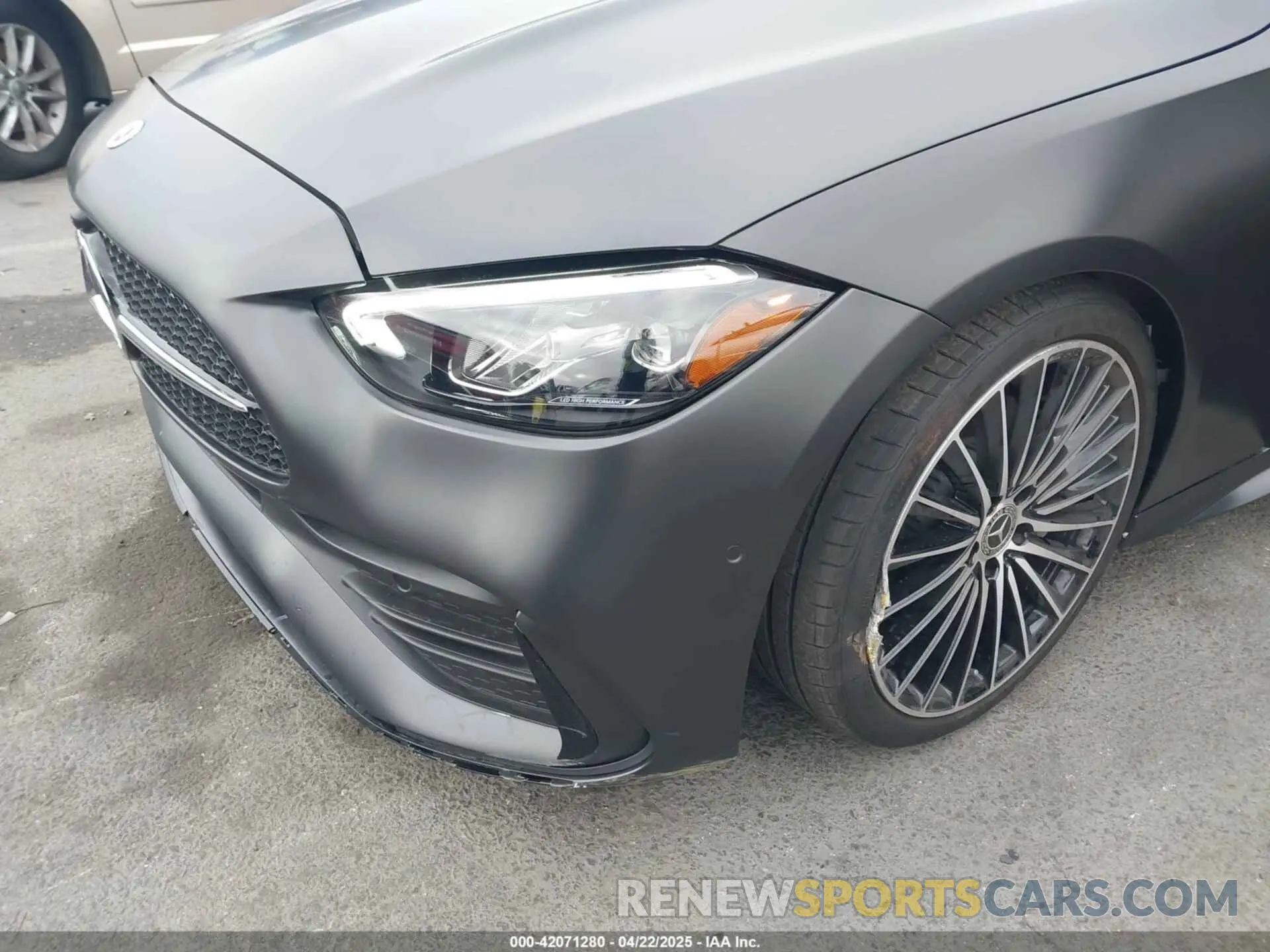6 fotografías del automóvil dañado W1KAF4GB0RR228984 MERCEDES-BENZ C 300 2024