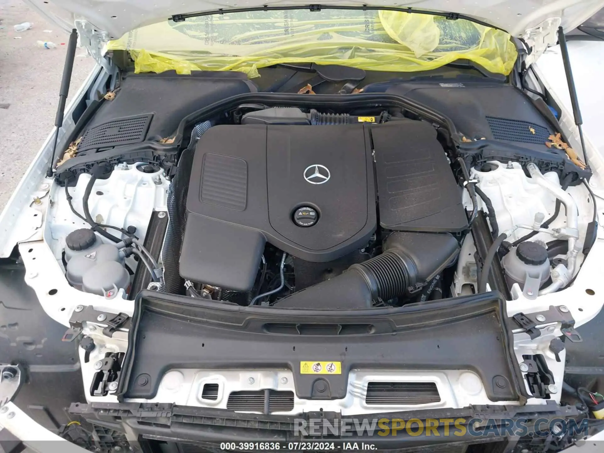 10 fotografías del automóvil dañado W1KAF4GB1RR181934 MERCEDES-BENZ C 300 2024