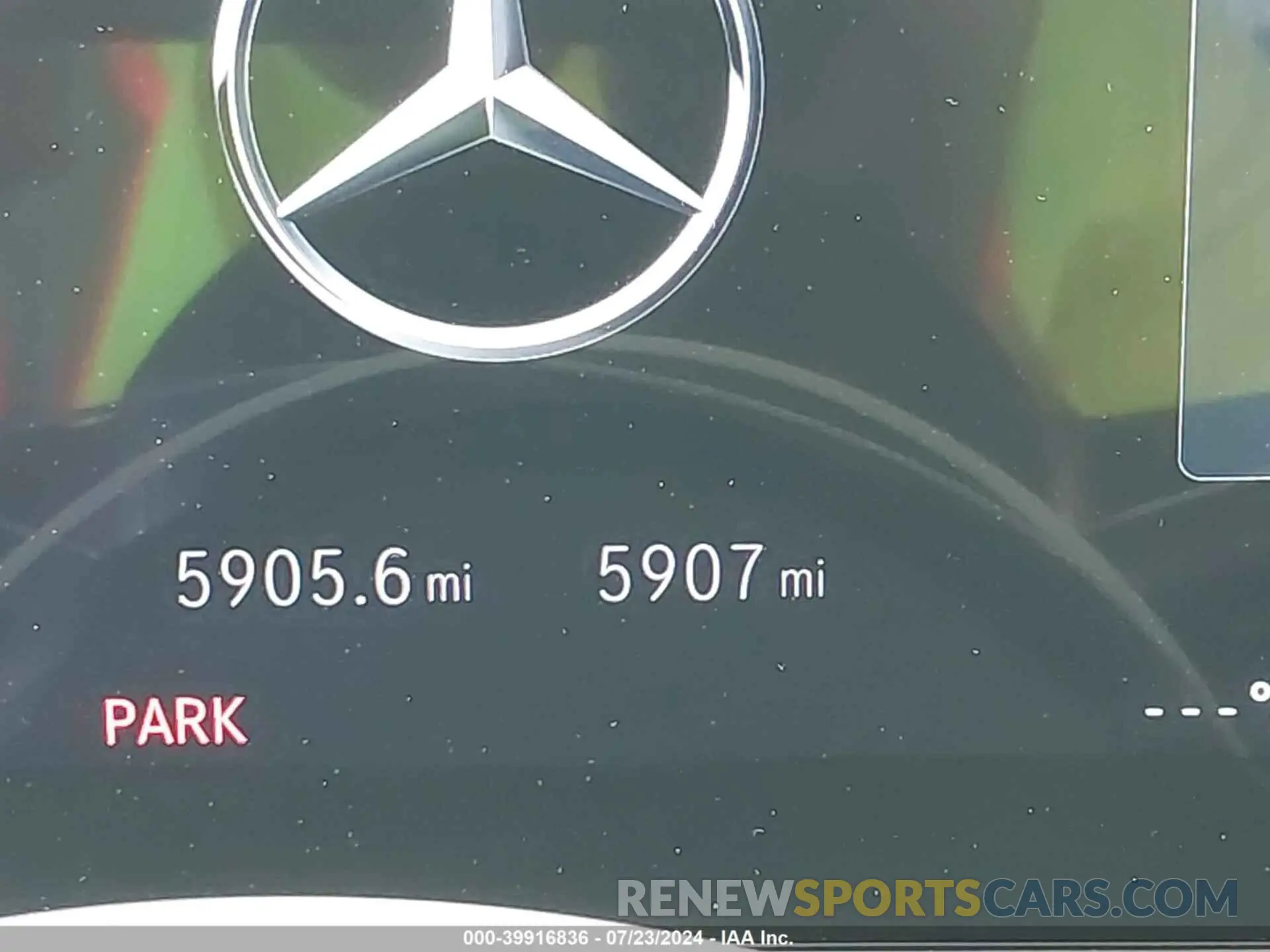 15 fotografías del automóvil dañado W1KAF4GB1RR181934 MERCEDES-BENZ C 300 2024