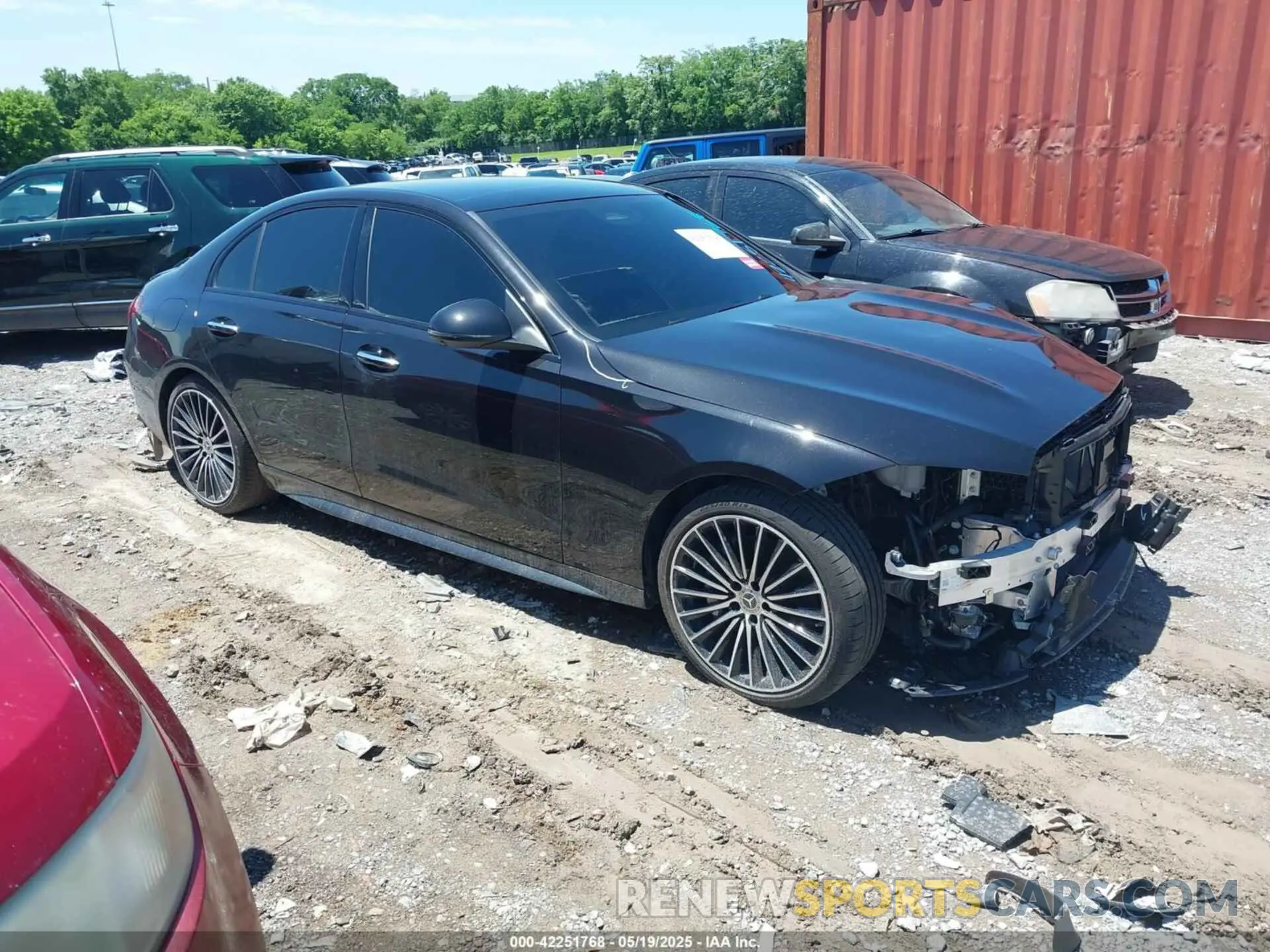1 fotografías del automóvil dañado W1KAF4GB3RR226050 MERCEDES-BENZ C 300 2024