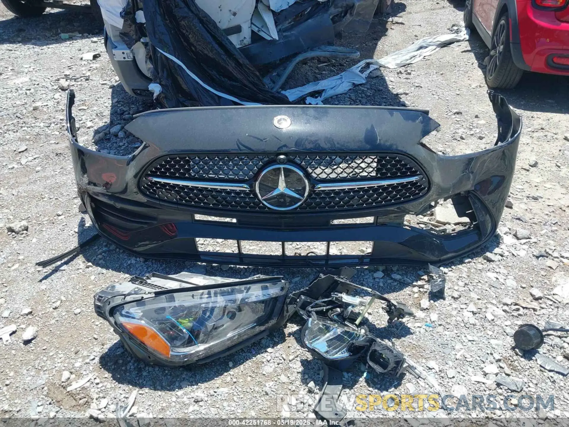 12 fotografías del automóvil dañado W1KAF4GB3RR226050 MERCEDES-BENZ C 300 2024