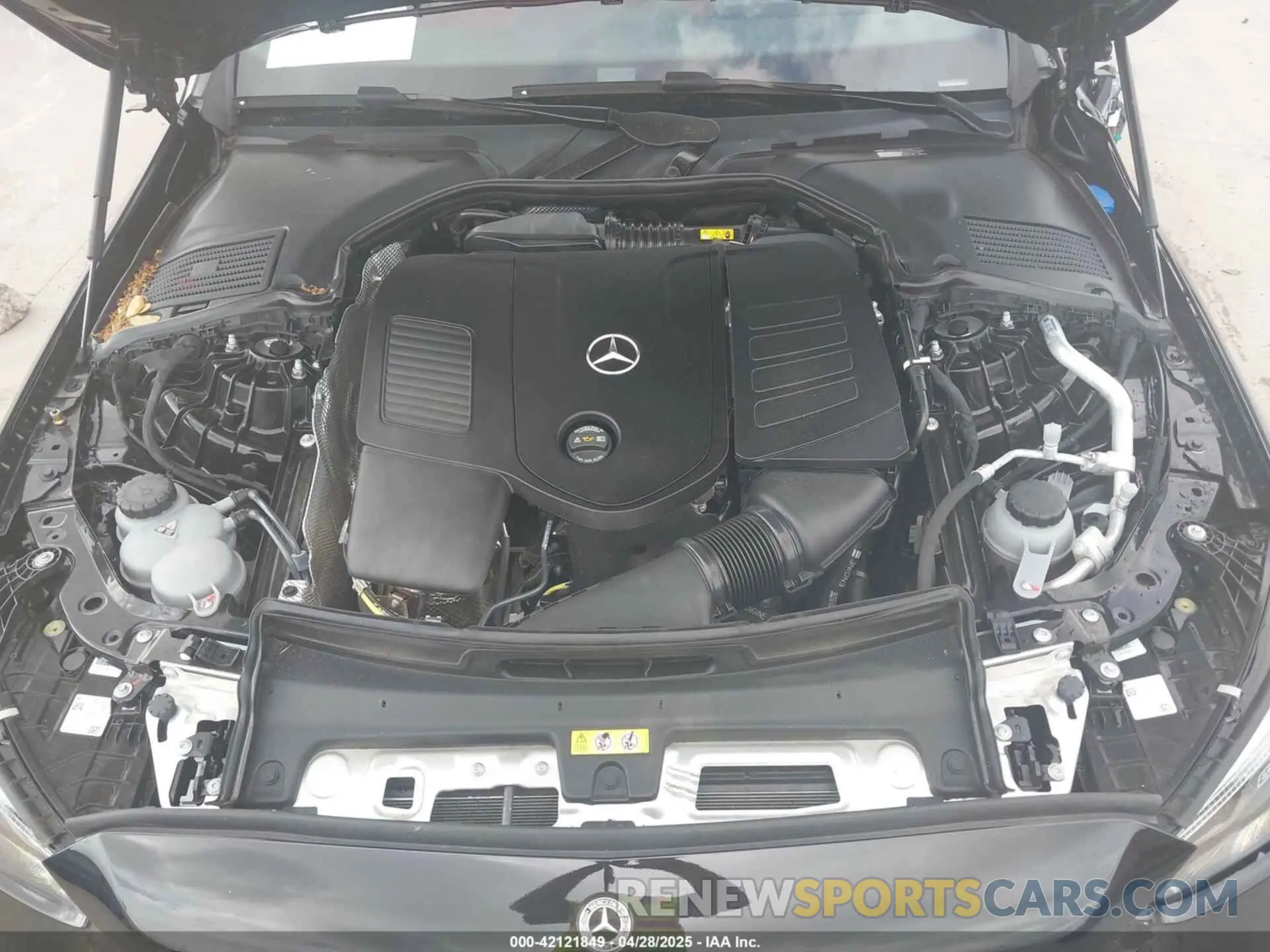 10 fotografías del automóvil dañado W1KAF4GB3RR235704 MERCEDES-BENZ C 300 2024