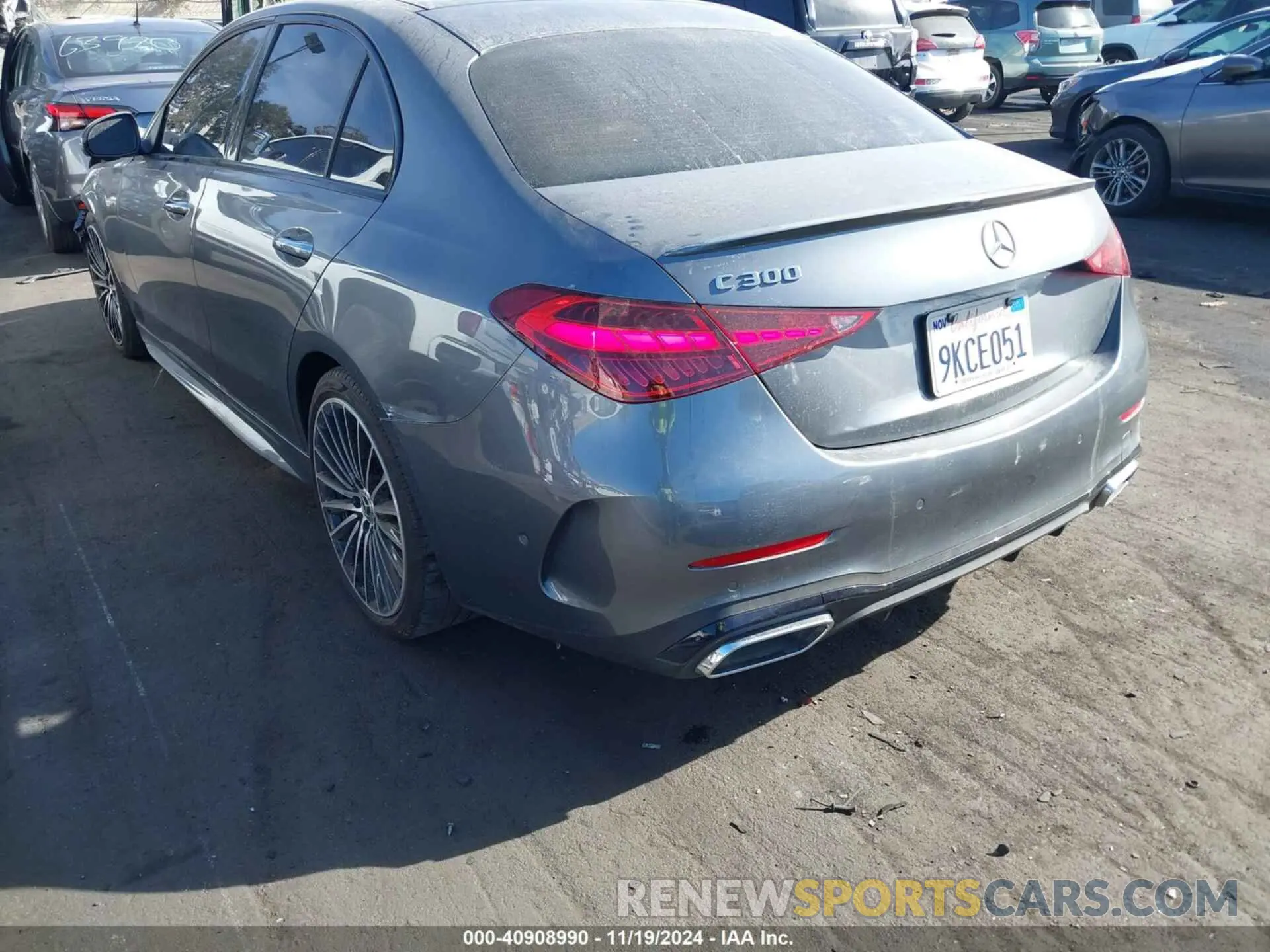 12 fotografías del automóvil dañado W1KAF4GB5RR166076 MERCEDES-BENZ C 300 2024
