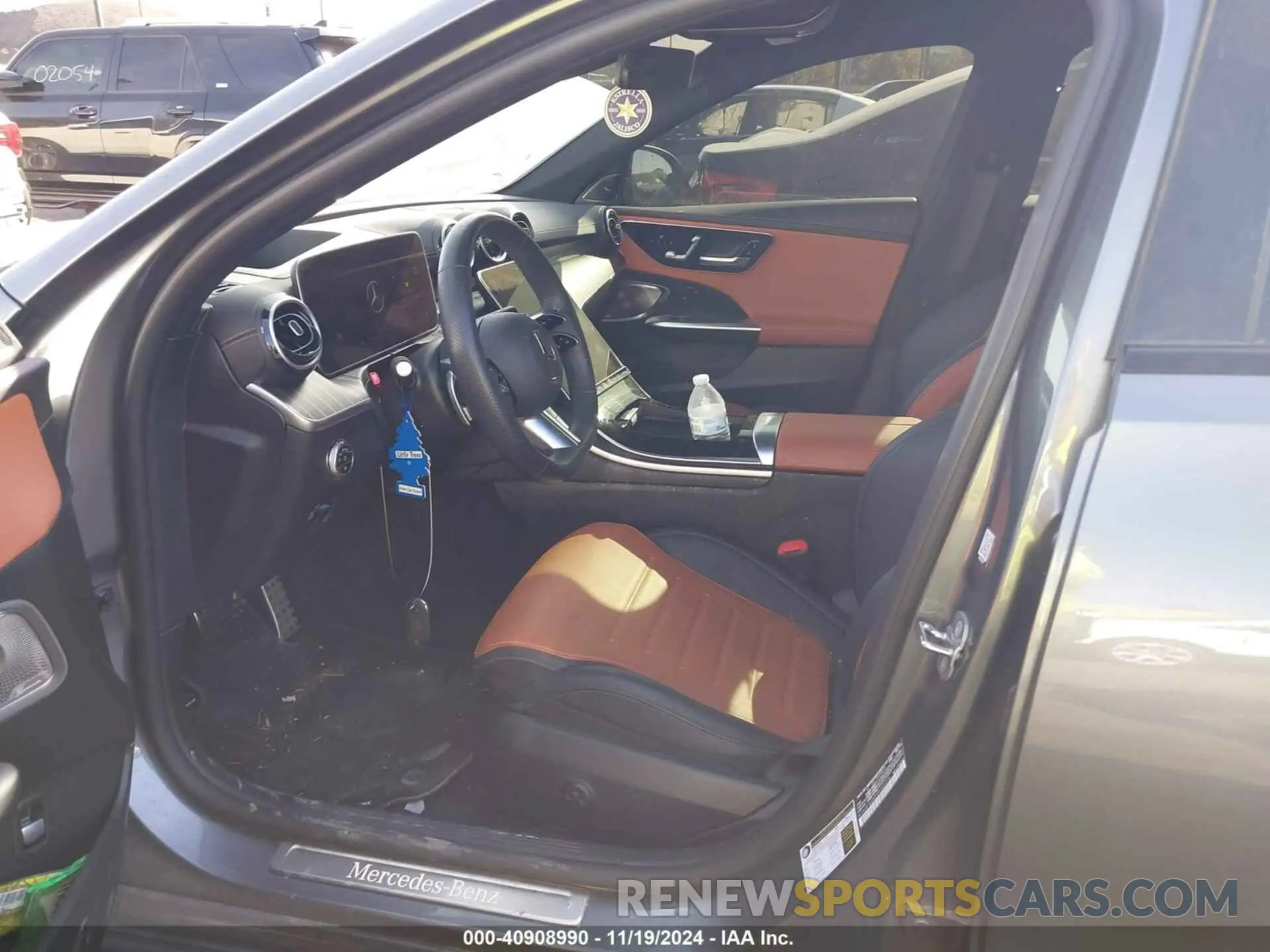 5 fotografías del automóvil dañado W1KAF4GB5RR166076 MERCEDES-BENZ C 300 2024