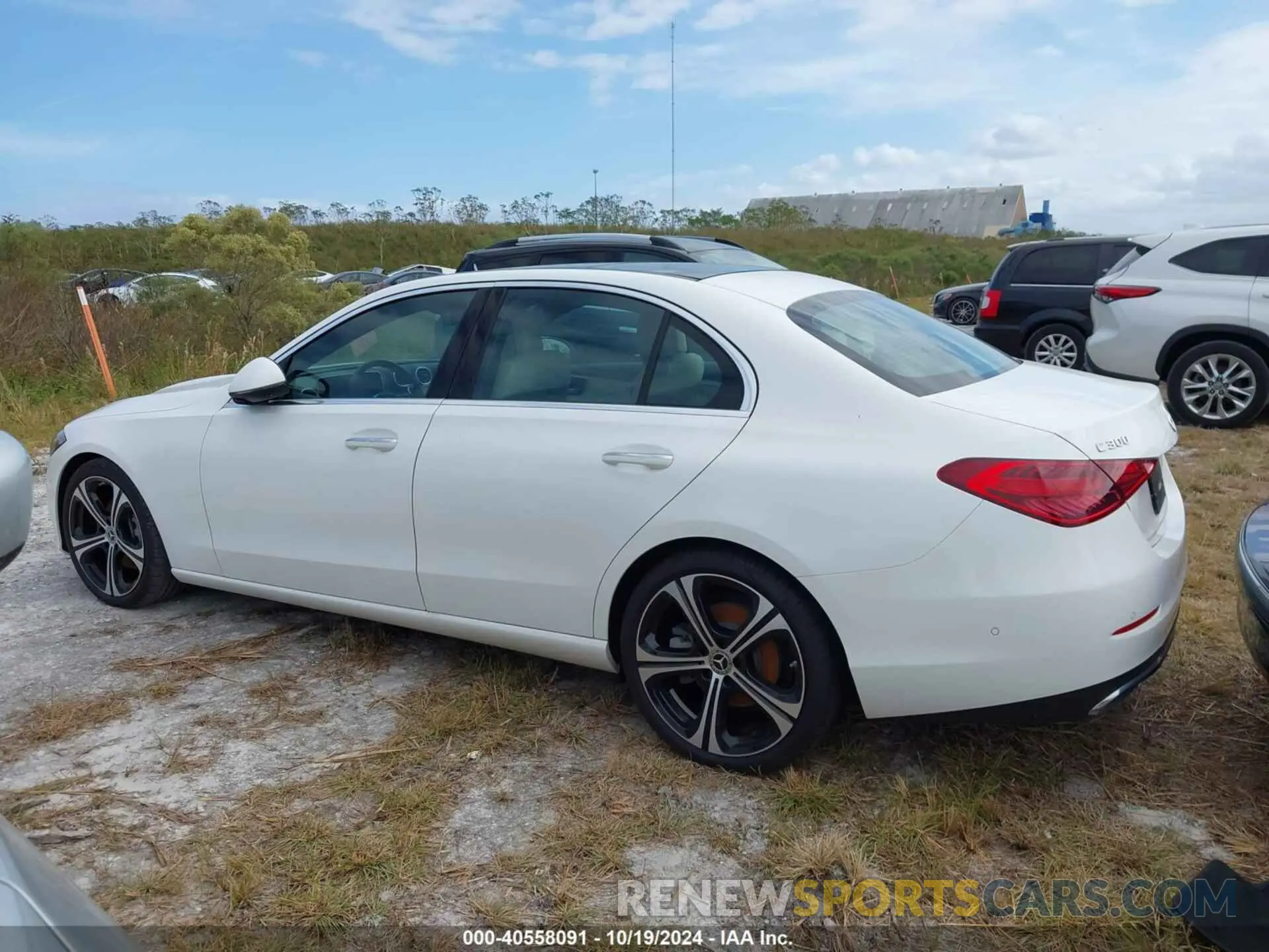 15 fotografías del automóvil dañado W1KAF4GB6RR175773 MERCEDES-BENZ C 300 2024