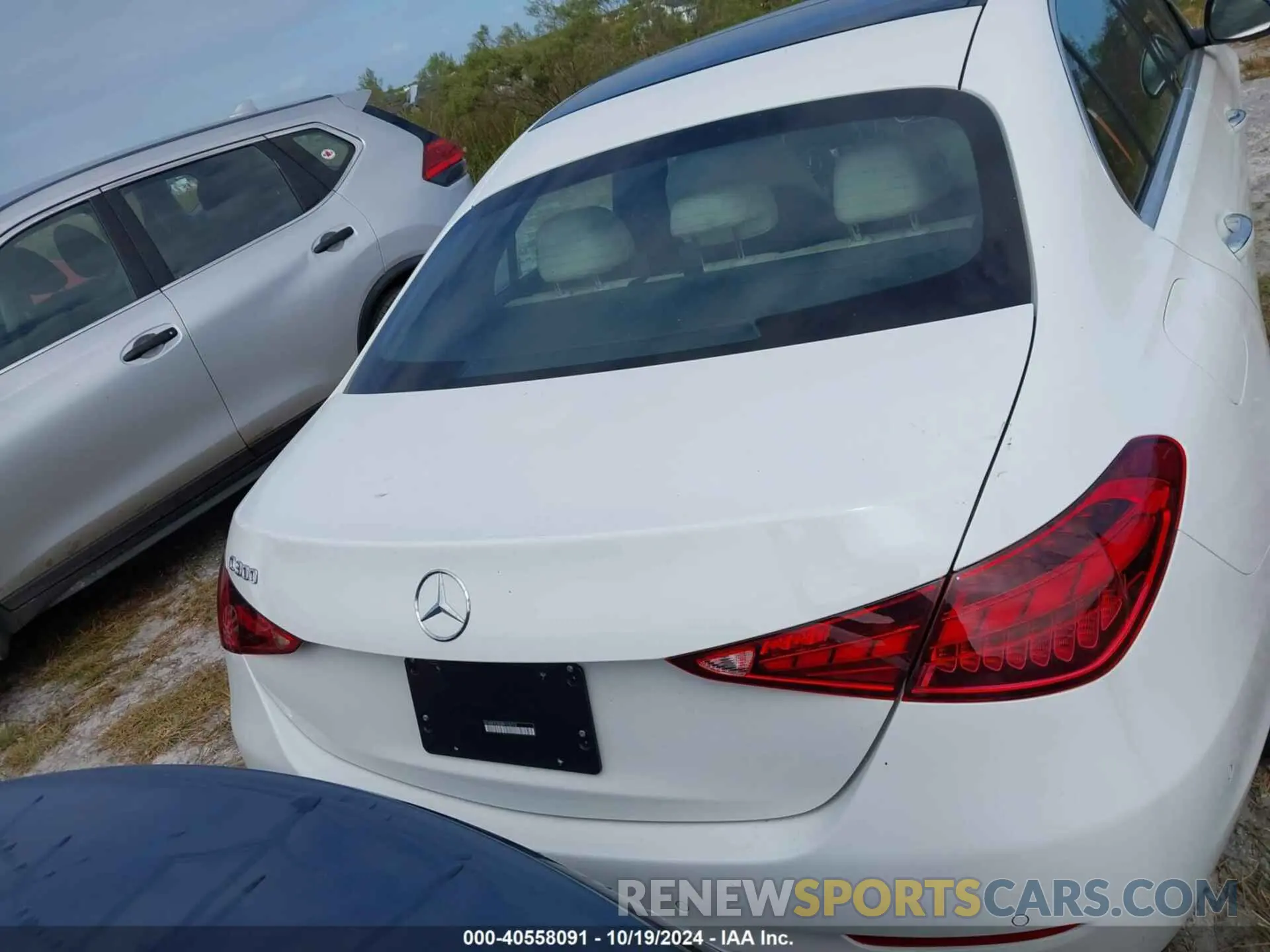 17 fotografías del automóvil dañado W1KAF4GB6RR175773 MERCEDES-BENZ C 300 2024
