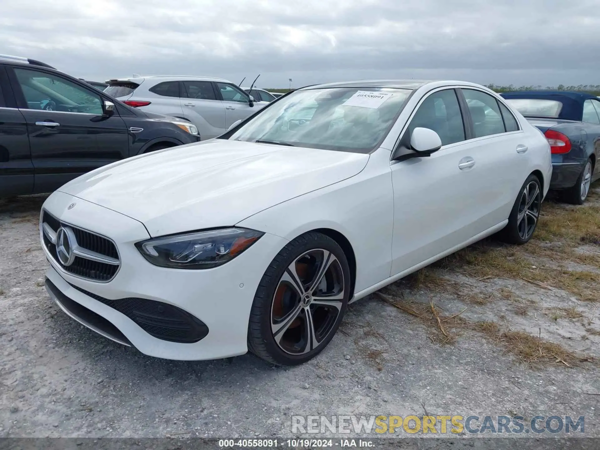 2 fotografías del automóvil dañado W1KAF4GB6RR175773 MERCEDES-BENZ C 300 2024