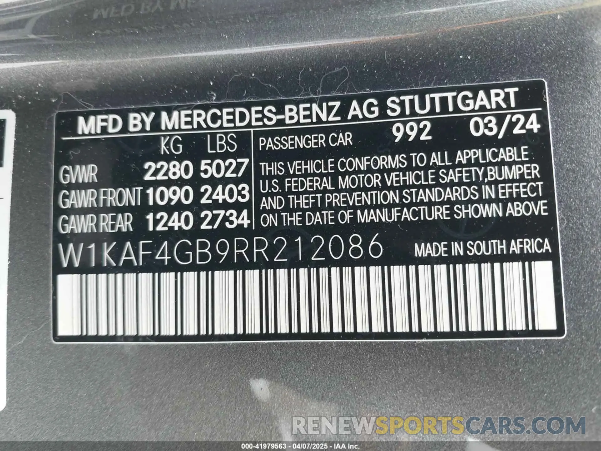 9 fotografías del automóvil dañado W1KAF4GB9RR212086 MERCEDES-BENZ C 300 2024