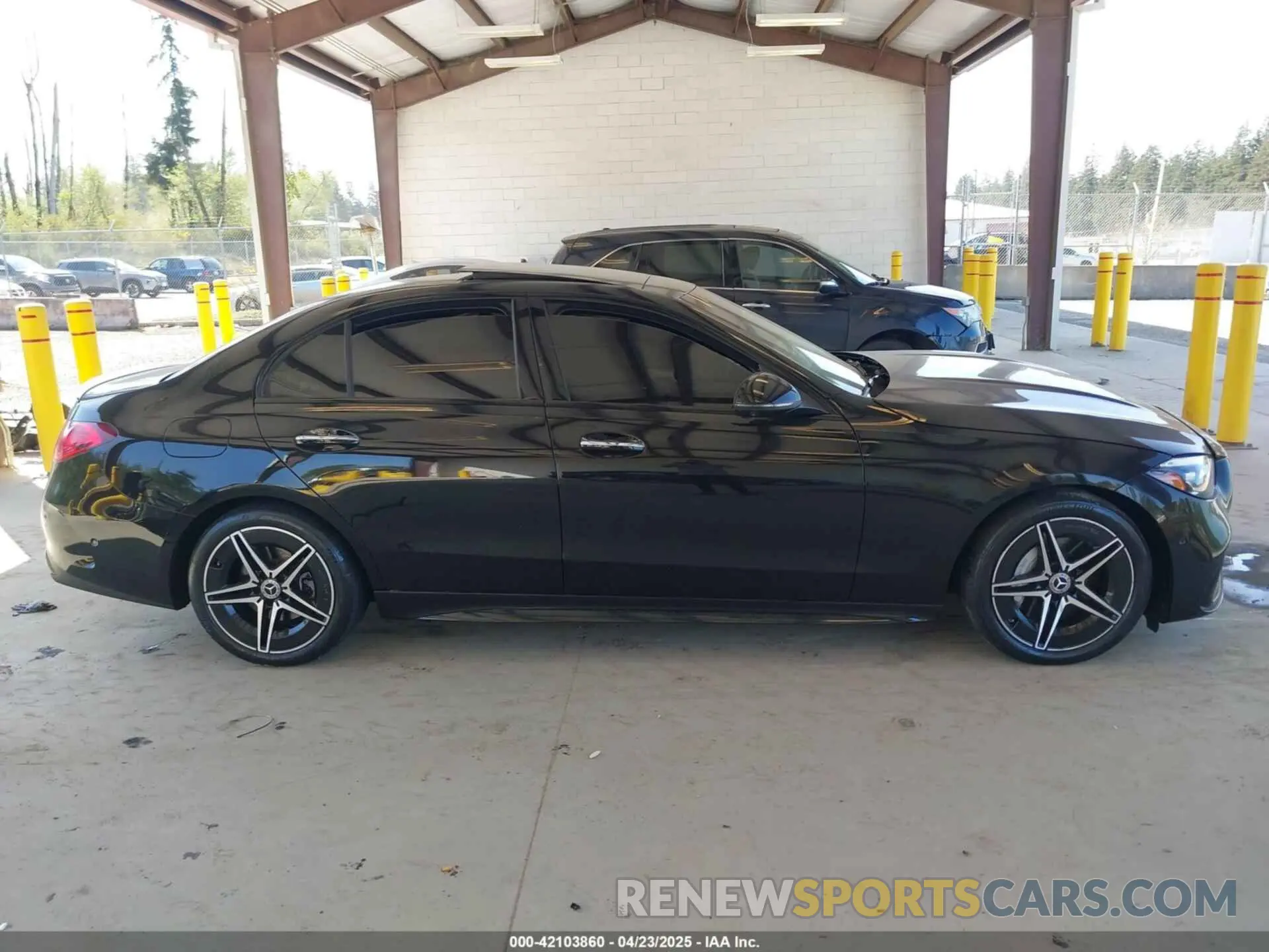 12 fotografías del automóvil dañado W1KAF4HB0RR160815 MERCEDES-BENZ C 300 2024