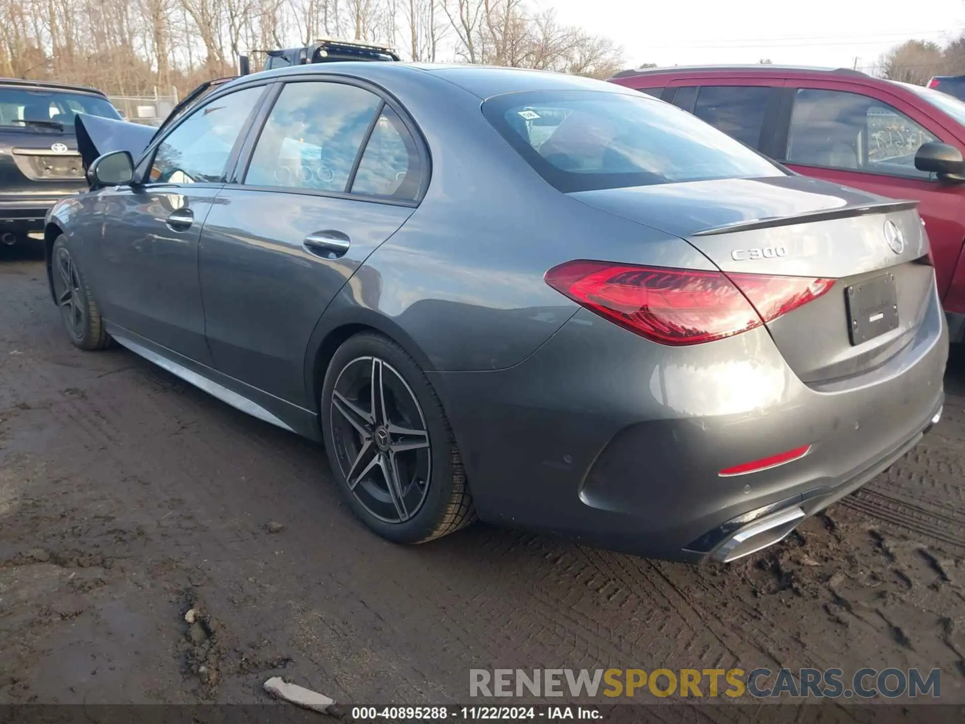 3 fotografías del automóvil dañado W1KAF4HB0RR183009 MERCEDES-BENZ C 300 2024