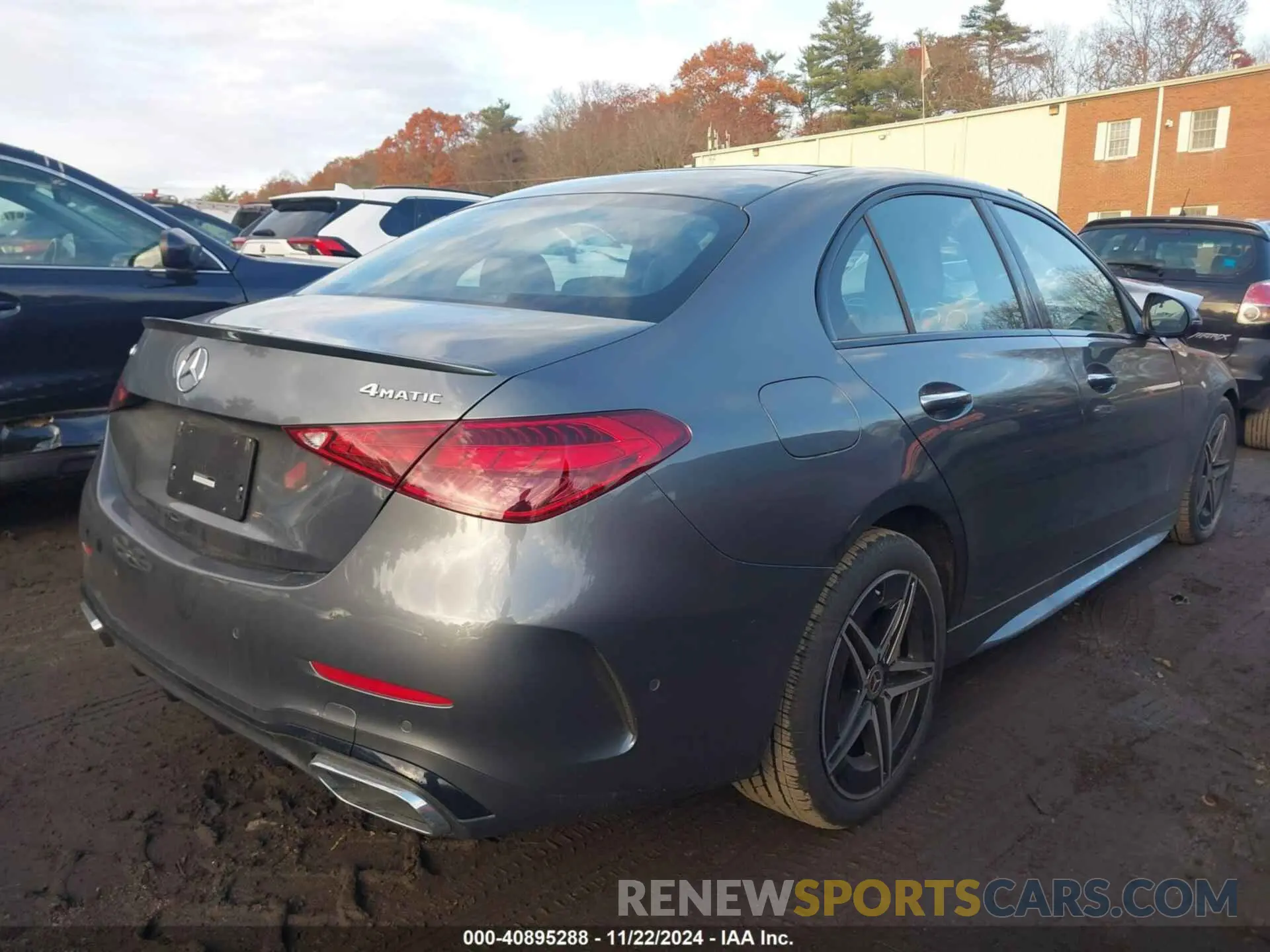 4 fotografías del automóvil dañado W1KAF4HB0RR183009 MERCEDES-BENZ C 300 2024