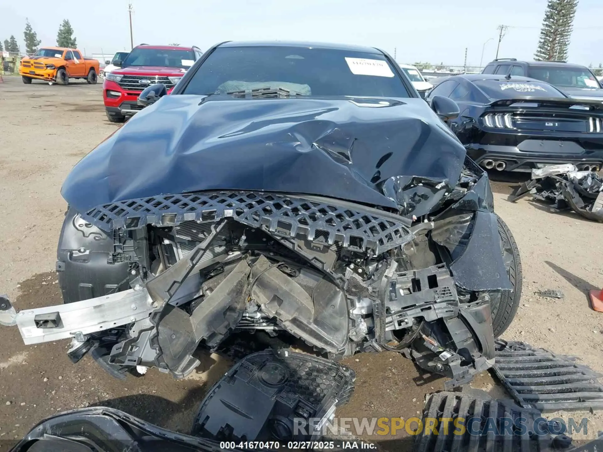 13 fotografías del automóvil dañado W1KAF4HB2RR190933 MERCEDES-BENZ C 300 2024