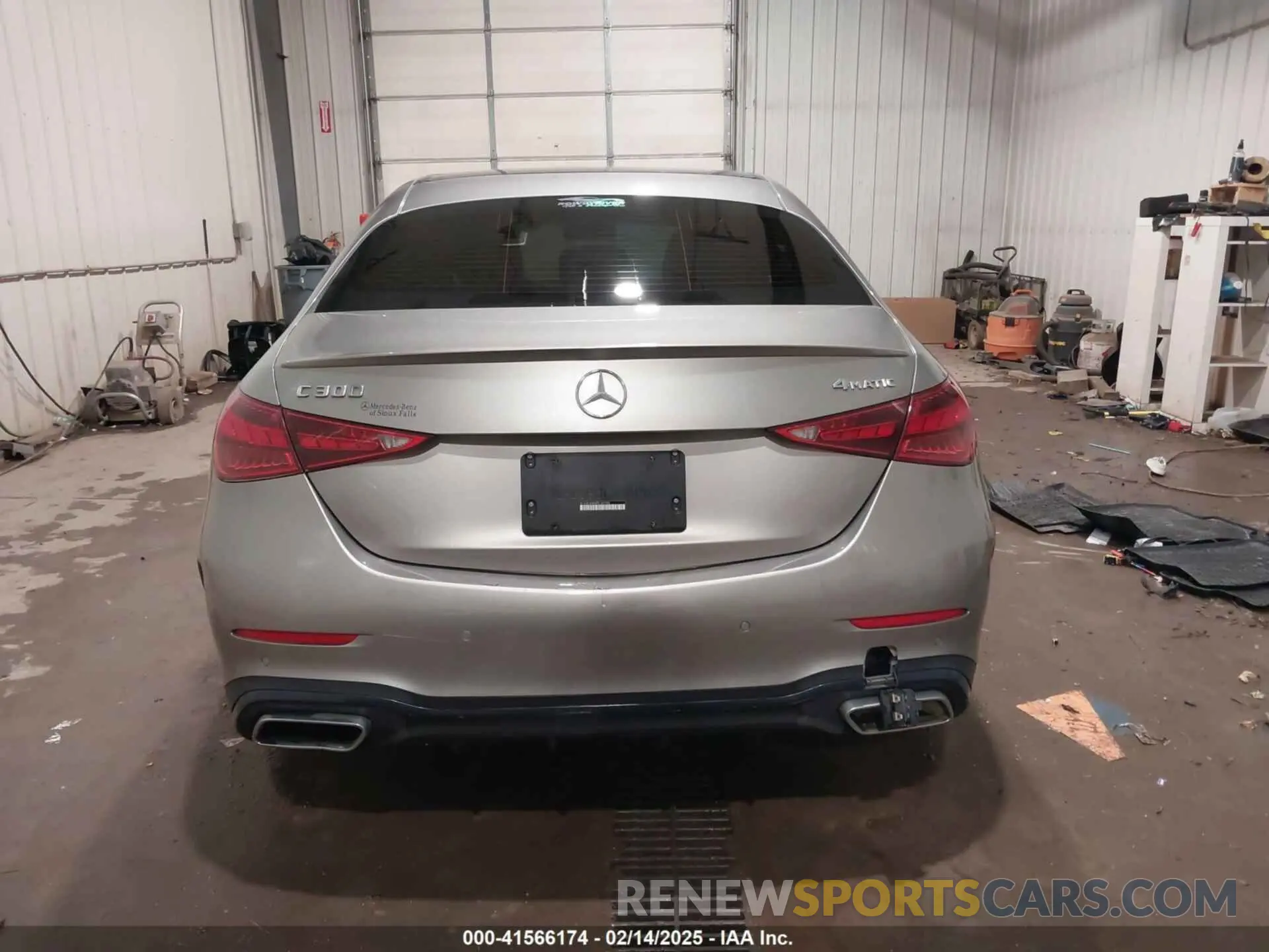 17 fotografías del automóvil dañado W1KAF4HB4RR160784 MERCEDES-BENZ C 300 2024