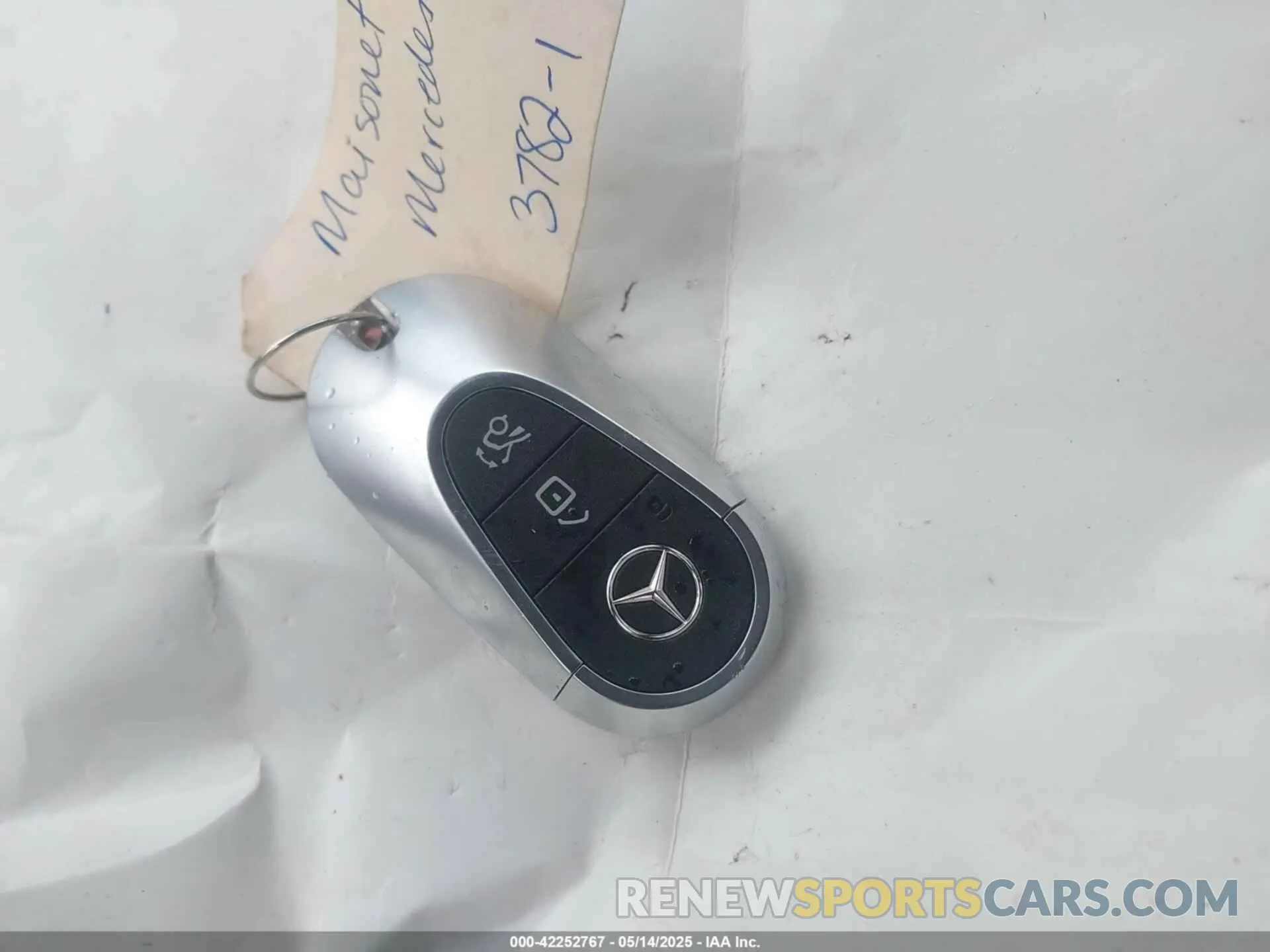 11 fotografías del automóvil dañado W1KAF4HB5RR183782 MERCEDES-BENZ C 300 2024