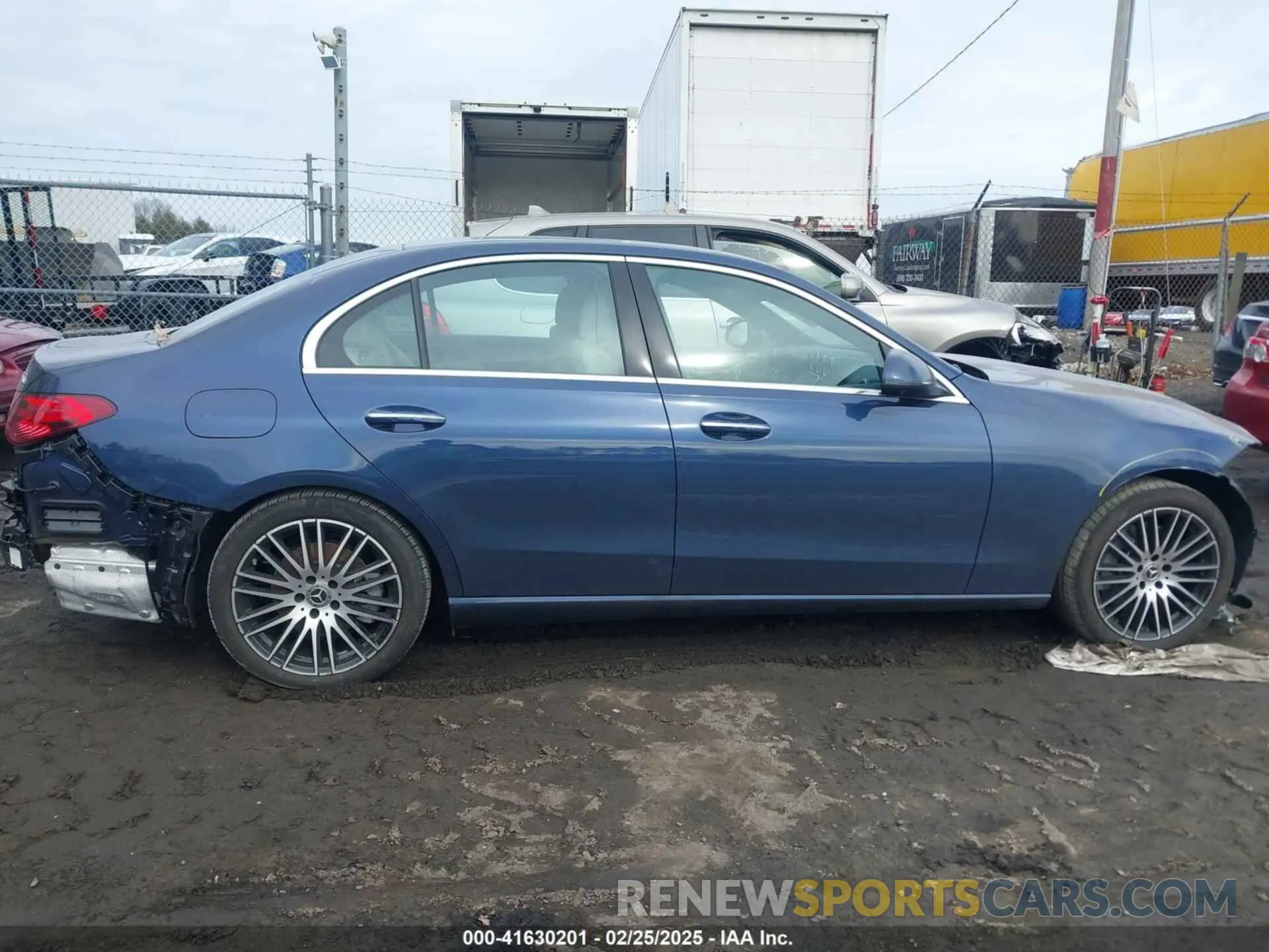 14 fotografías del automóvil dañado W1KAF4HB6RR223965 MERCEDES-BENZ C 300 2024