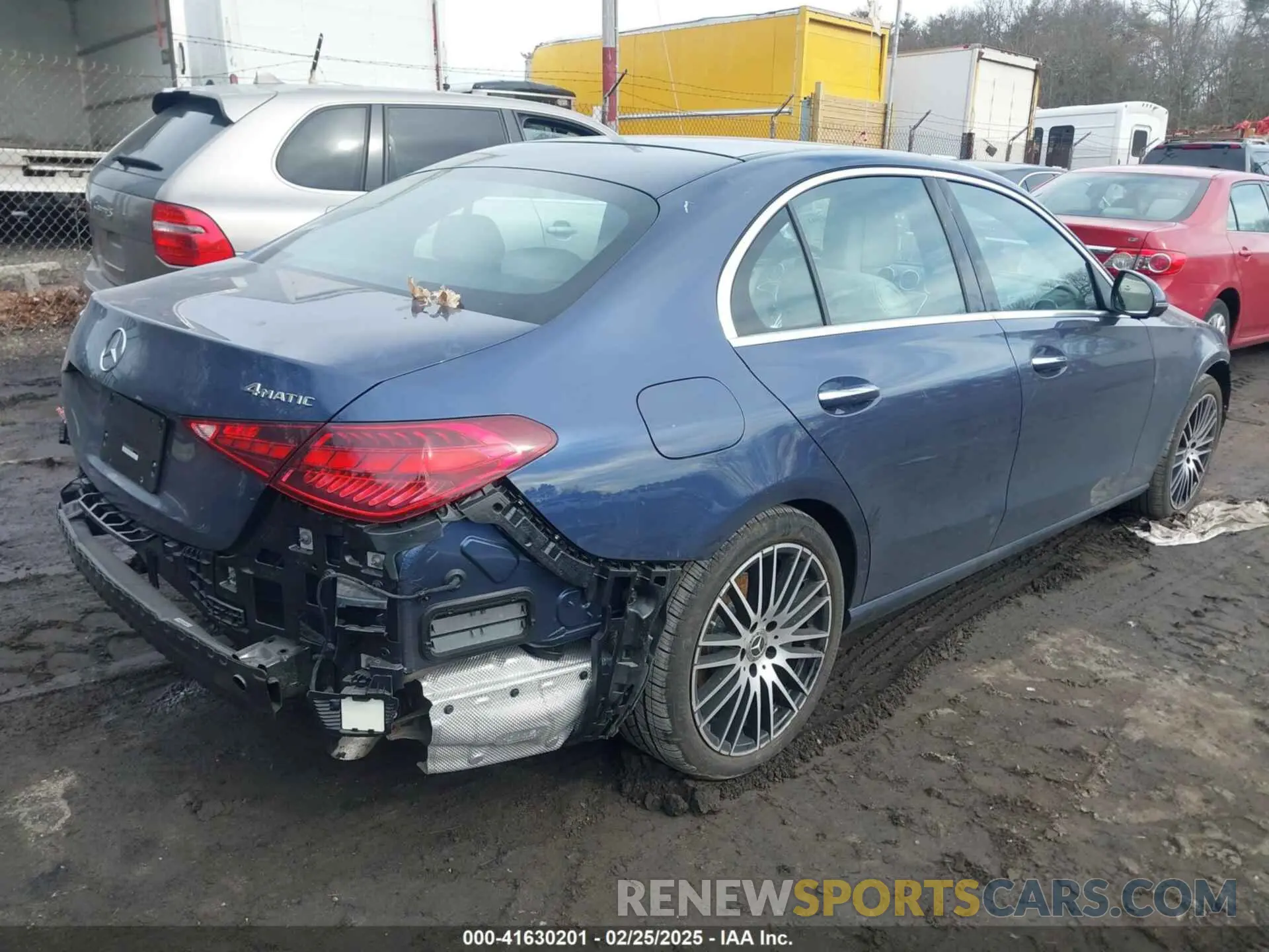 4 fotografías del automóvil dañado W1KAF4HB6RR223965 MERCEDES-BENZ C 300 2024