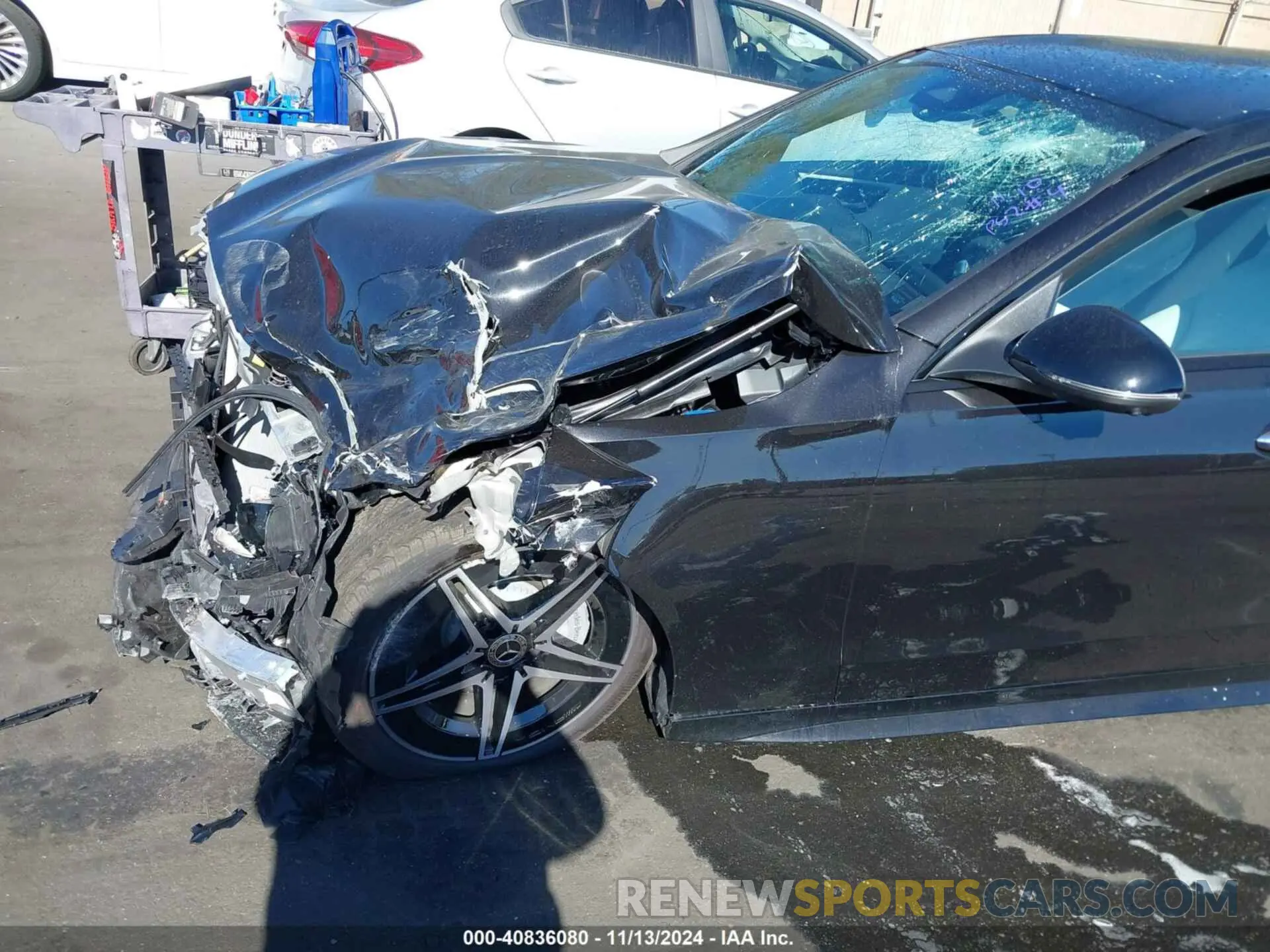 17 fotografías del automóvil dañado W1KAF4HB7RR190765 MERCEDES-BENZ C 300 2024