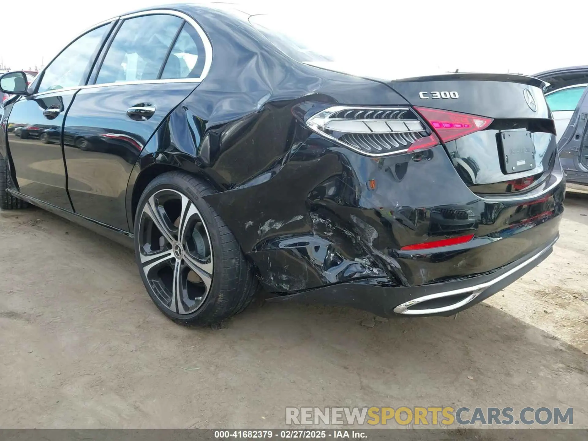 18 fotografías del automóvil dañado W1KAF4GBXSR238038 MERCEDES-BENZ C 300 2025