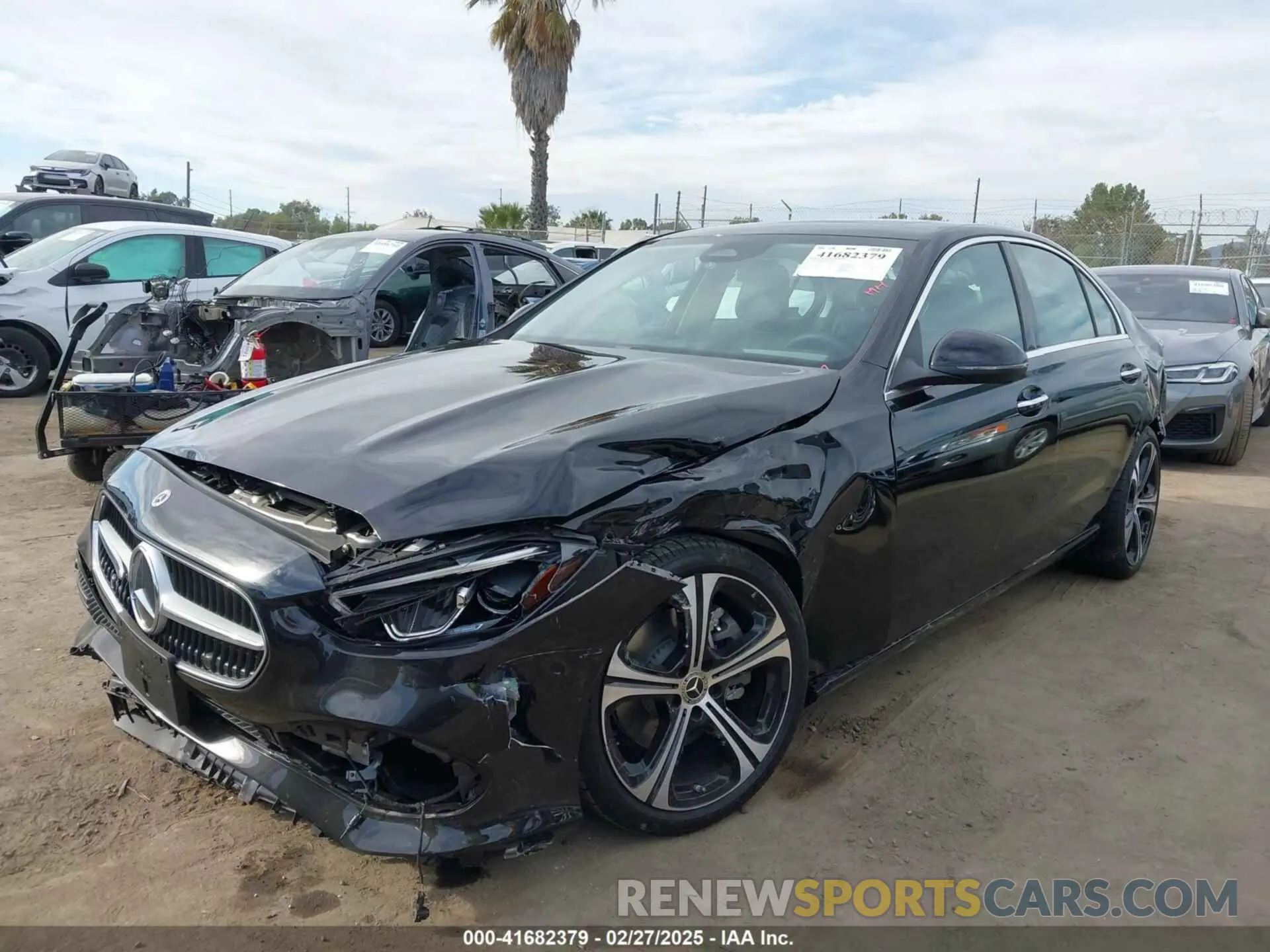 2 fotografías del automóvil dañado W1KAF4GBXSR238038 MERCEDES-BENZ C 300 2025