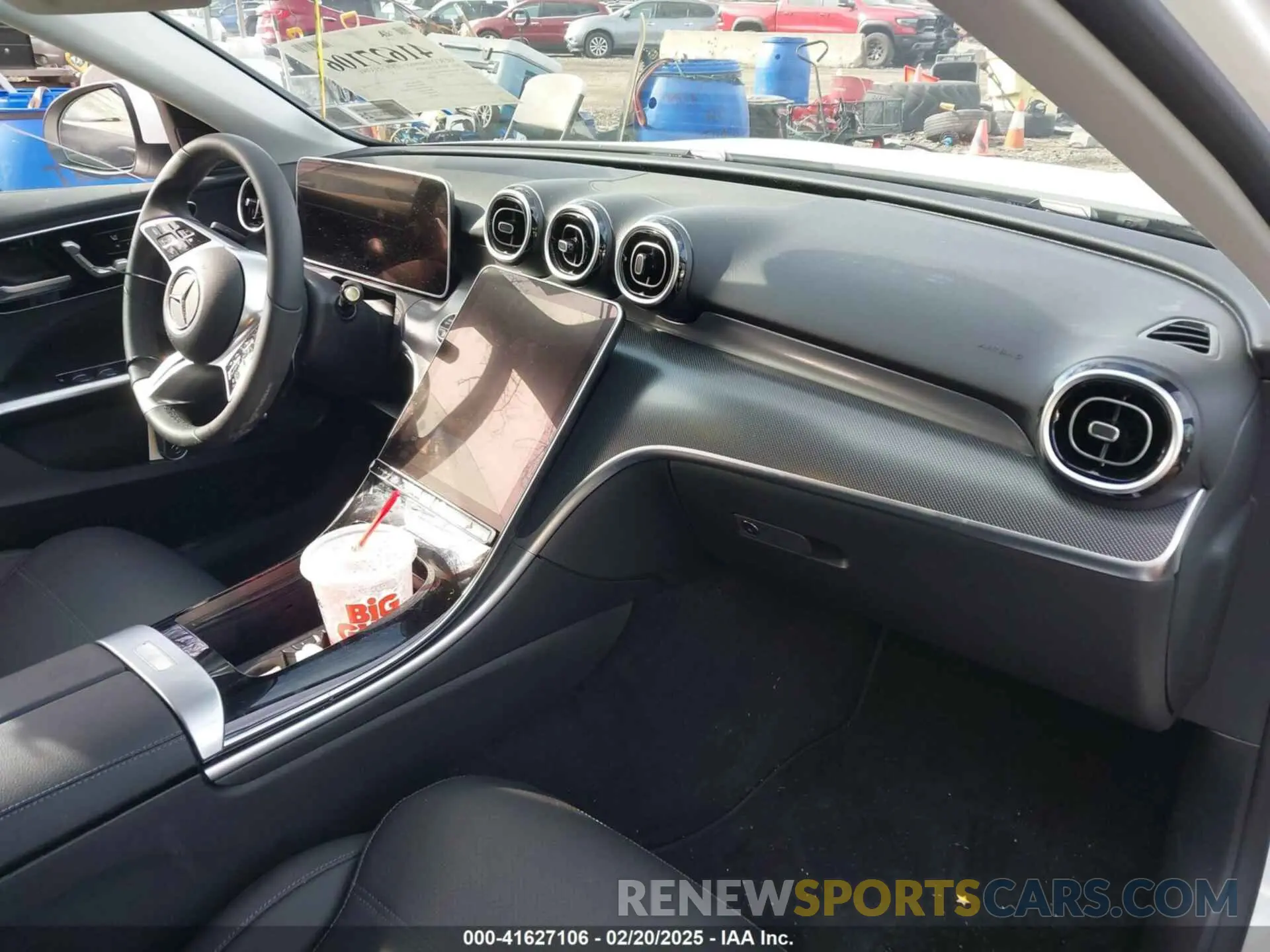 5 fotografías del automóvil dañado W1KAF4HB1SR250139 MERCEDES-BENZ C 300 2025