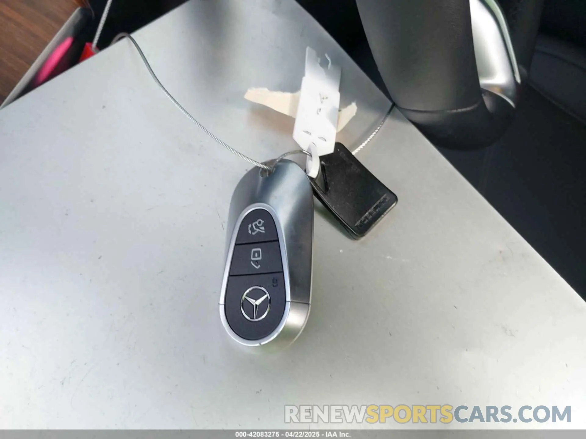 11 fotografías del automóvil dañado W1KAF4HB4SR251544 MERCEDES-BENZ C 300 2025
