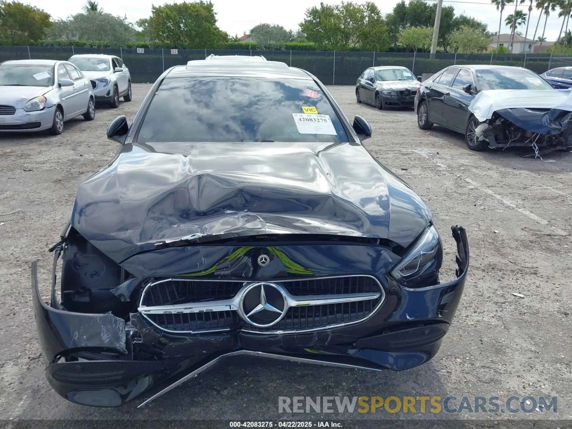 6 fotografías del automóvil dañado W1KAF4HB4SR251544 MERCEDES-BENZ C 300 2025