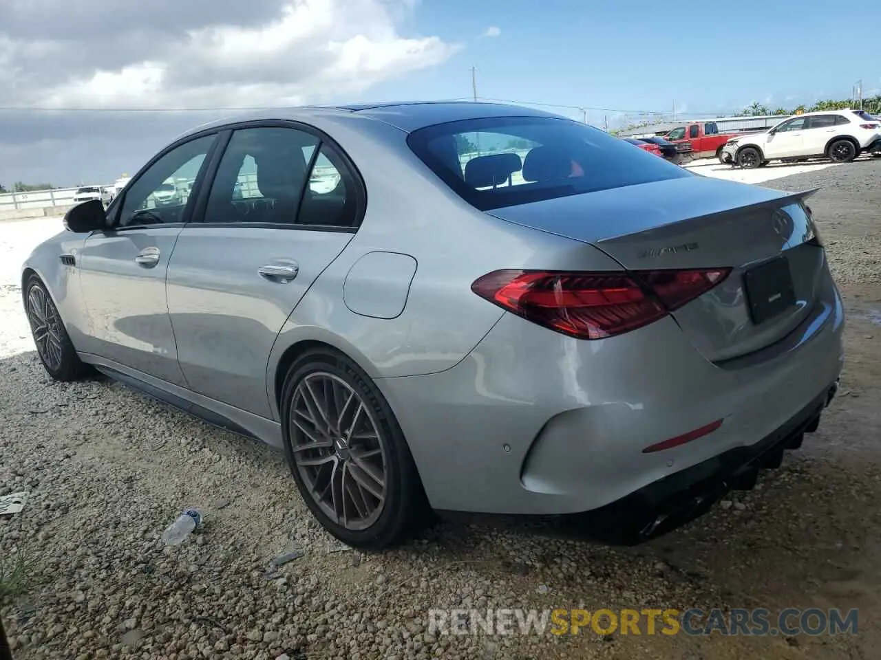 2 fotografías del automóvil dañado W1KAF8ABXRR188932 MERCEDES-BENZ C 63 AMG S 2024
