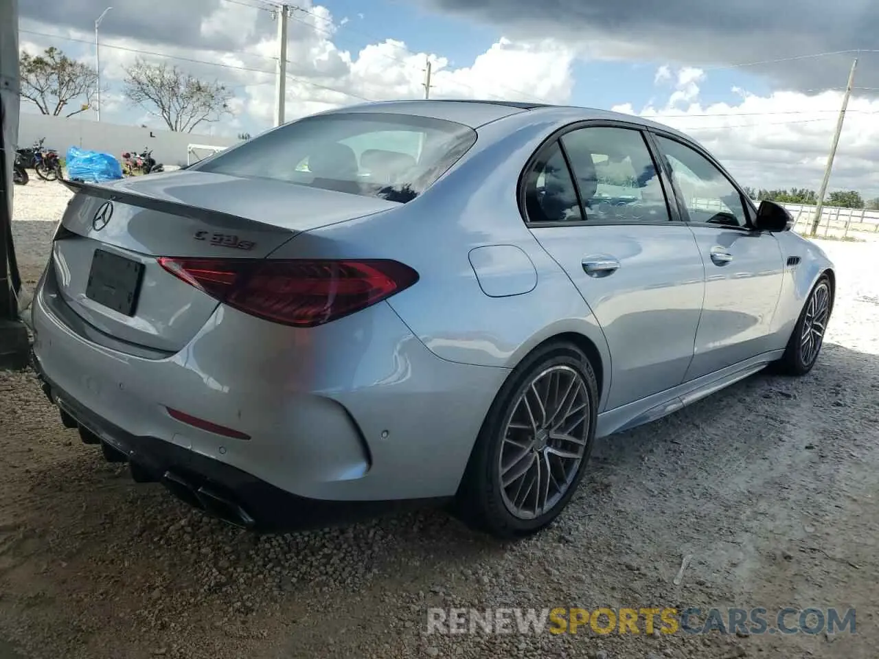 3 fotografías del automóvil dañado W1KAF8ABXRR188932 MERCEDES-BENZ C 63 AMG S 2024