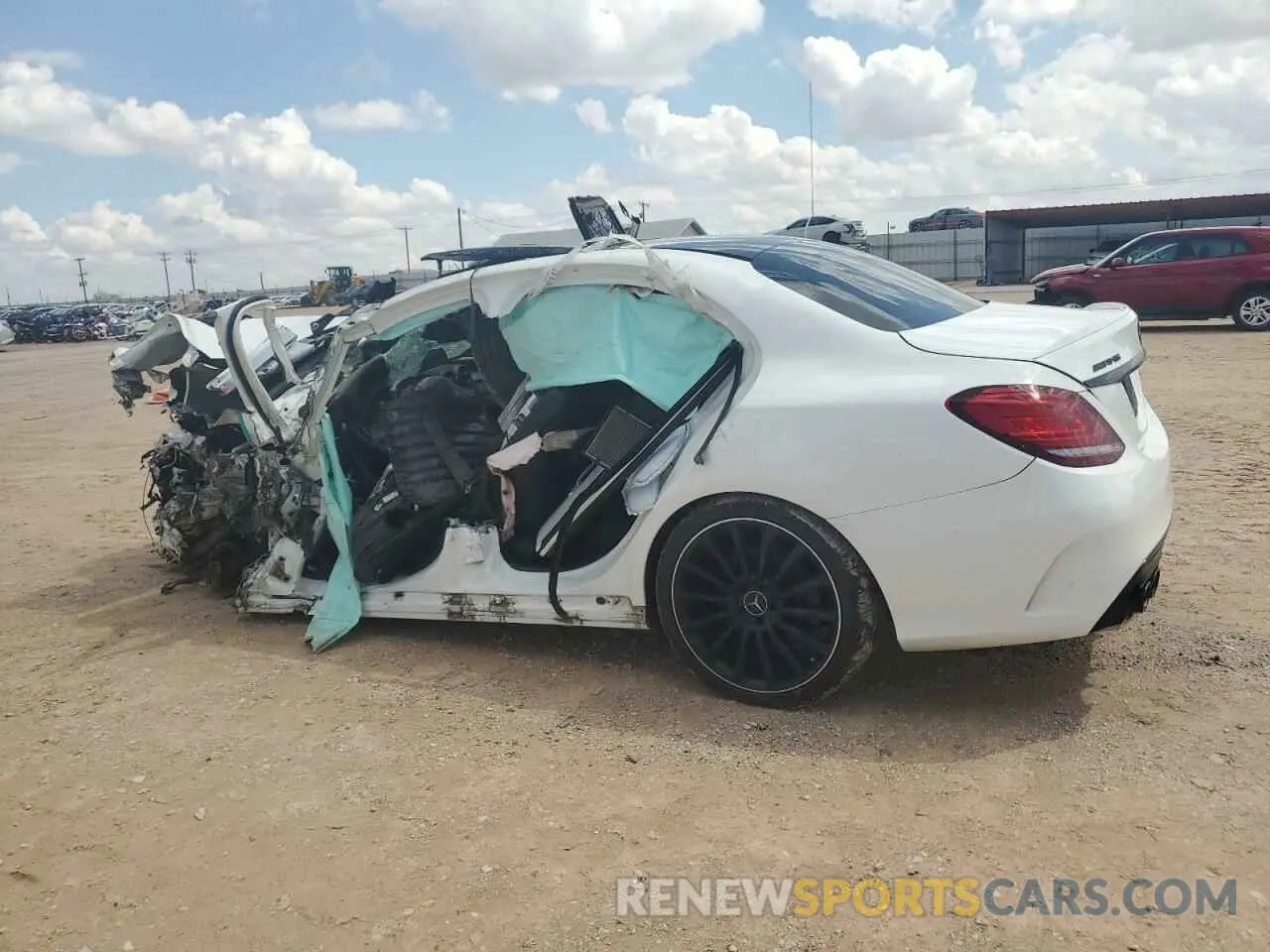 2 fotografías del automóvil dañado 55SWF6EB4KU303646 MERCEDES-BENZ C-CLASS 2019