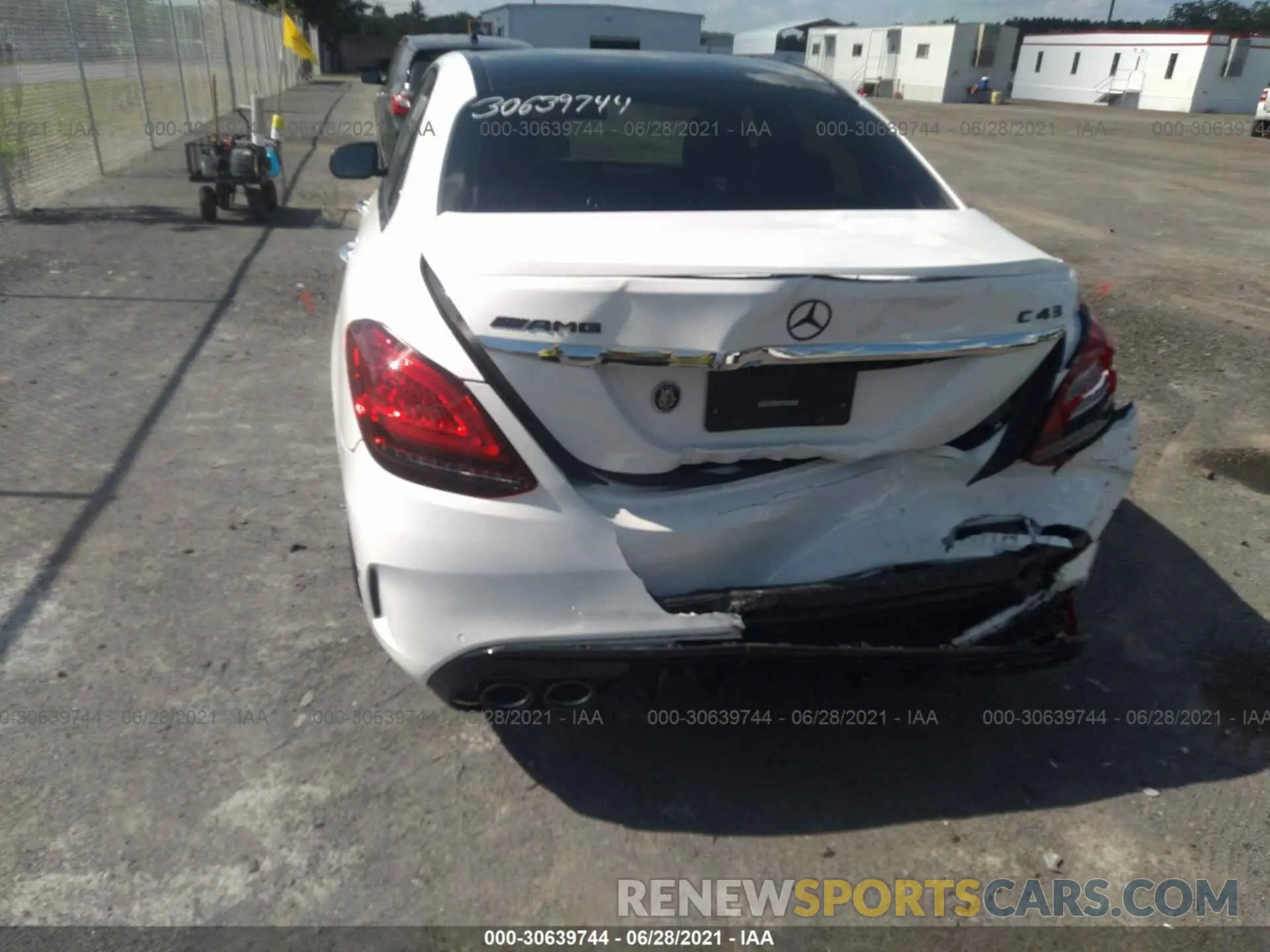 6 fotografías del automóvil dañado 55SWF6EB5KU309746 MERCEDES-BENZ C-CLASS 2019