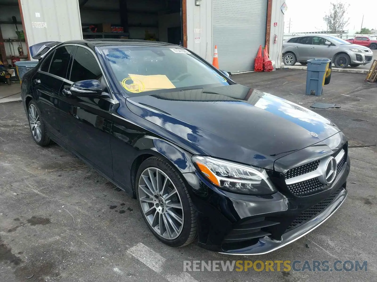 1 fotografías del automóvil dañado 55SWF8DB0KU297499 MERCEDES-BENZ C CLASS 2019