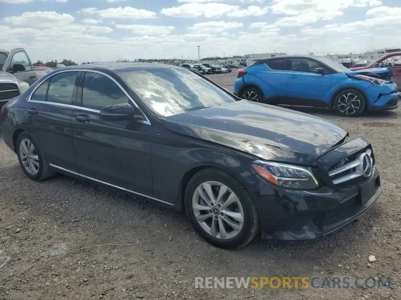 4 fotografías del automóvil dañado 55SWF8DB0KU317265 MERCEDES-BENZ C-CLASS 2019