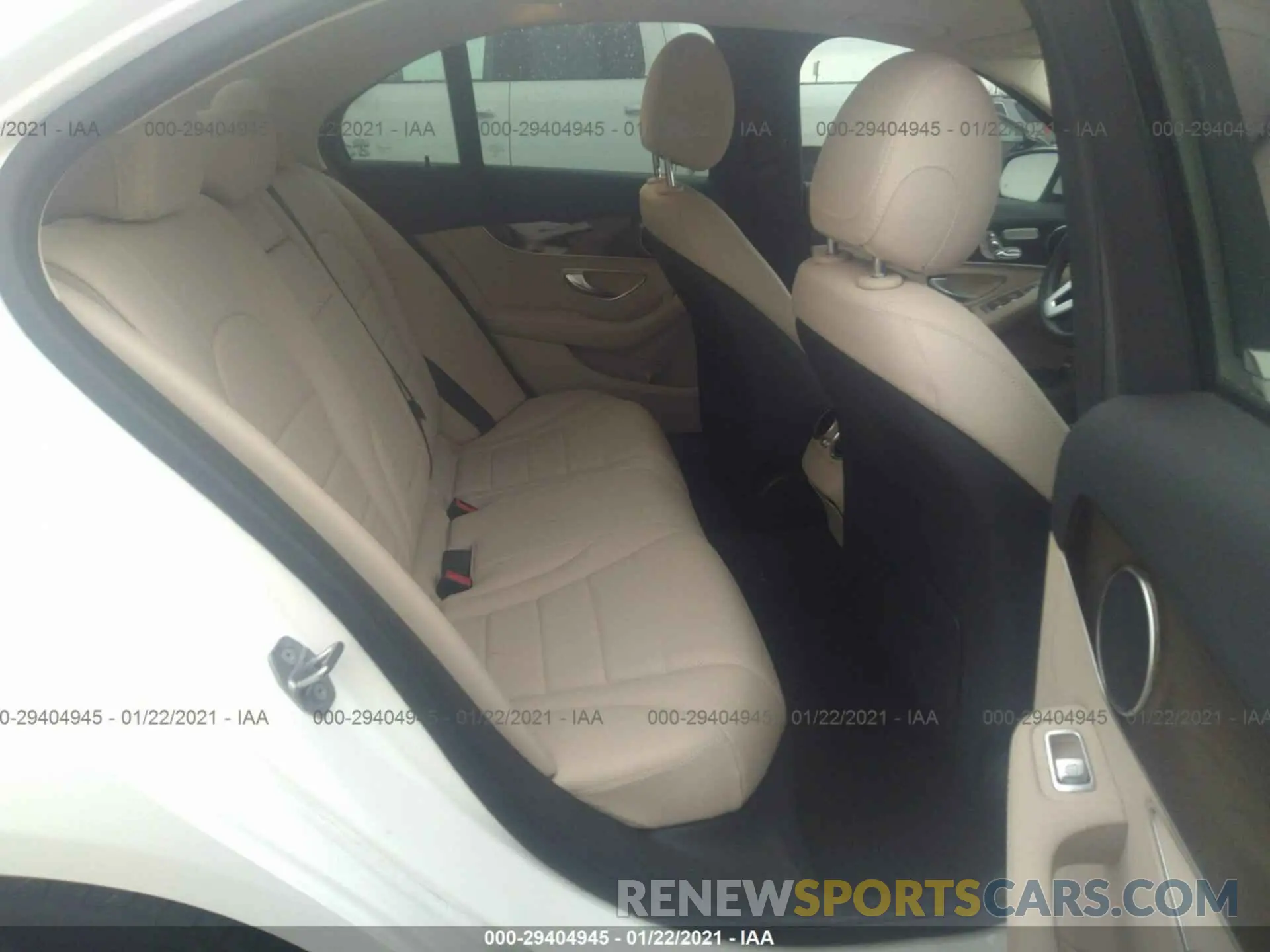 8 fotografías del automóvil dañado 55SWF8DB1KU288889 MERCEDES-BENZ C-CLASS 2019