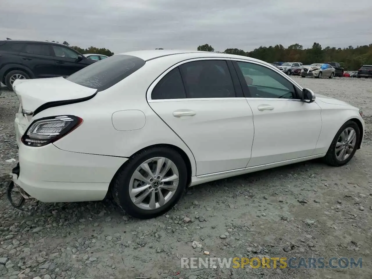 3 fotografías del automóvil dañado 55SWF8DB1KU294708 MERCEDES-BENZ C-CLASS 2019