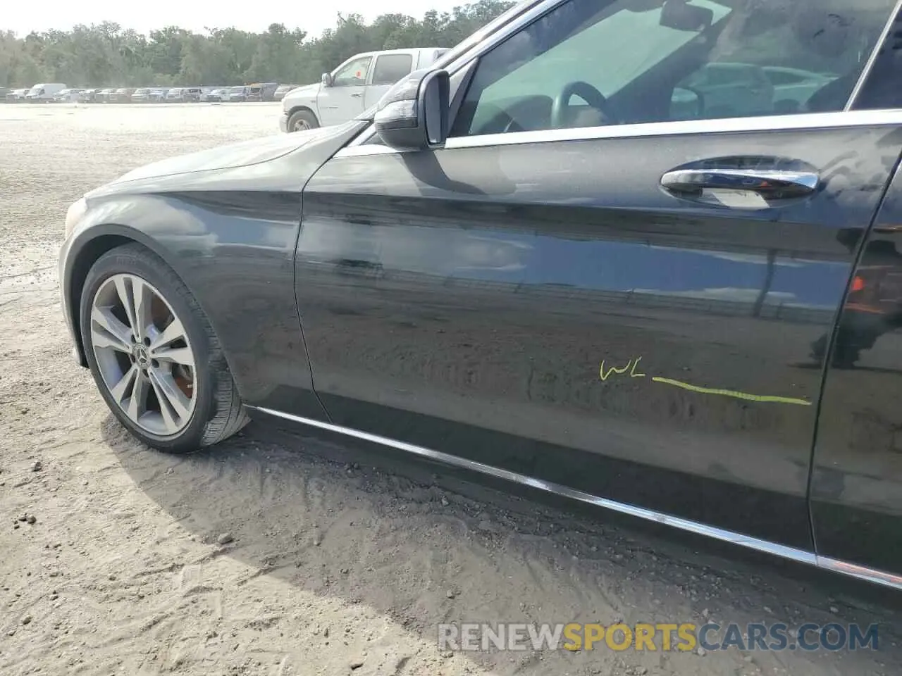 12 fotografías del automóvil dañado 55SWF8DB1KU308087 MERCEDES-BENZ C-CLASS 2019
