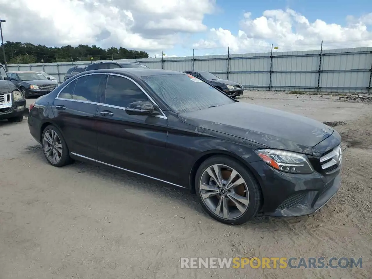 4 fotografías del automóvil dañado 55SWF8DB1KU308087 MERCEDES-BENZ C-CLASS 2019