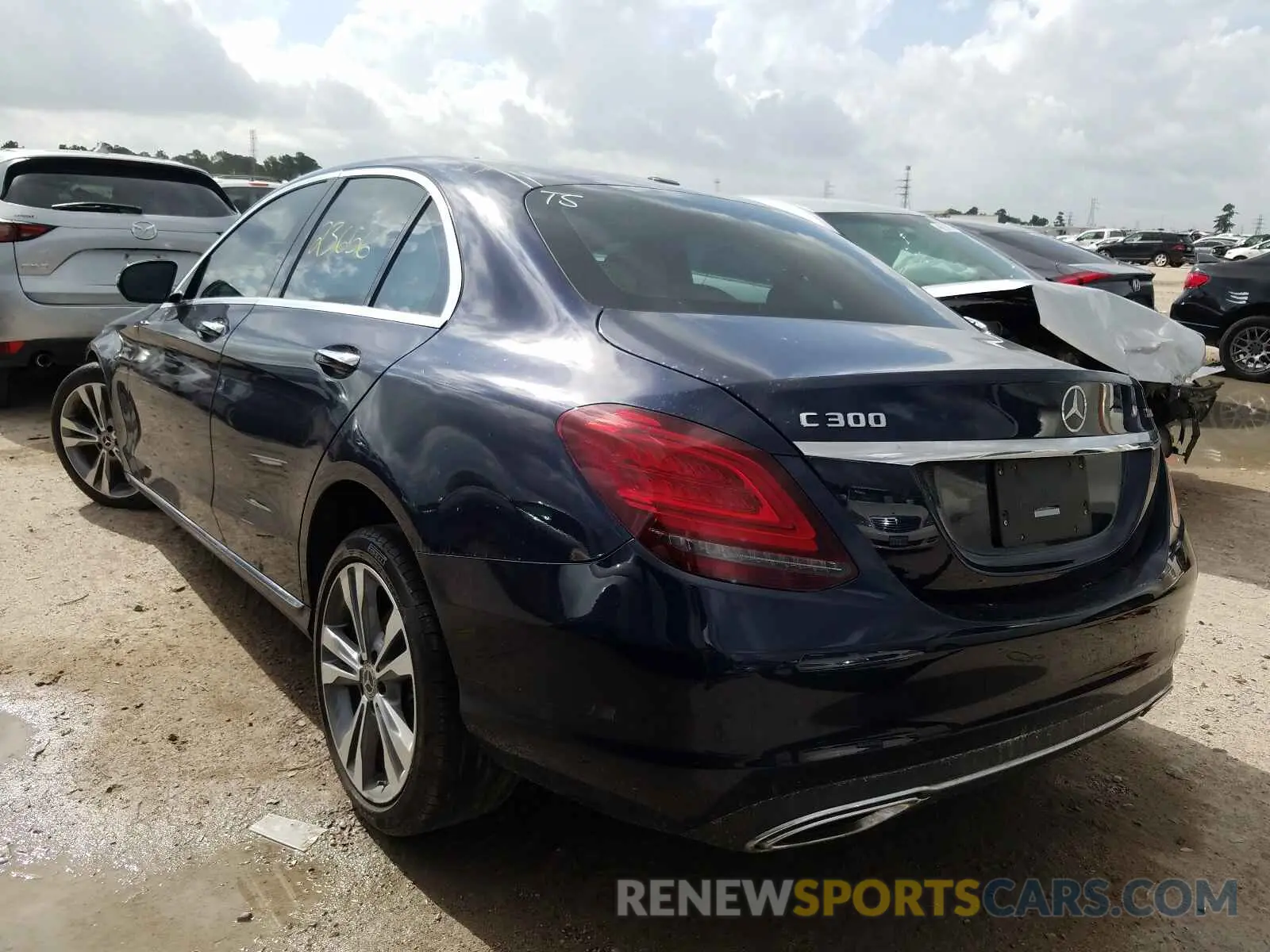 3 fotografías del automóvil dañado 55SWF8DB2KU288920 MERCEDES-BENZ C-CLASS 2019