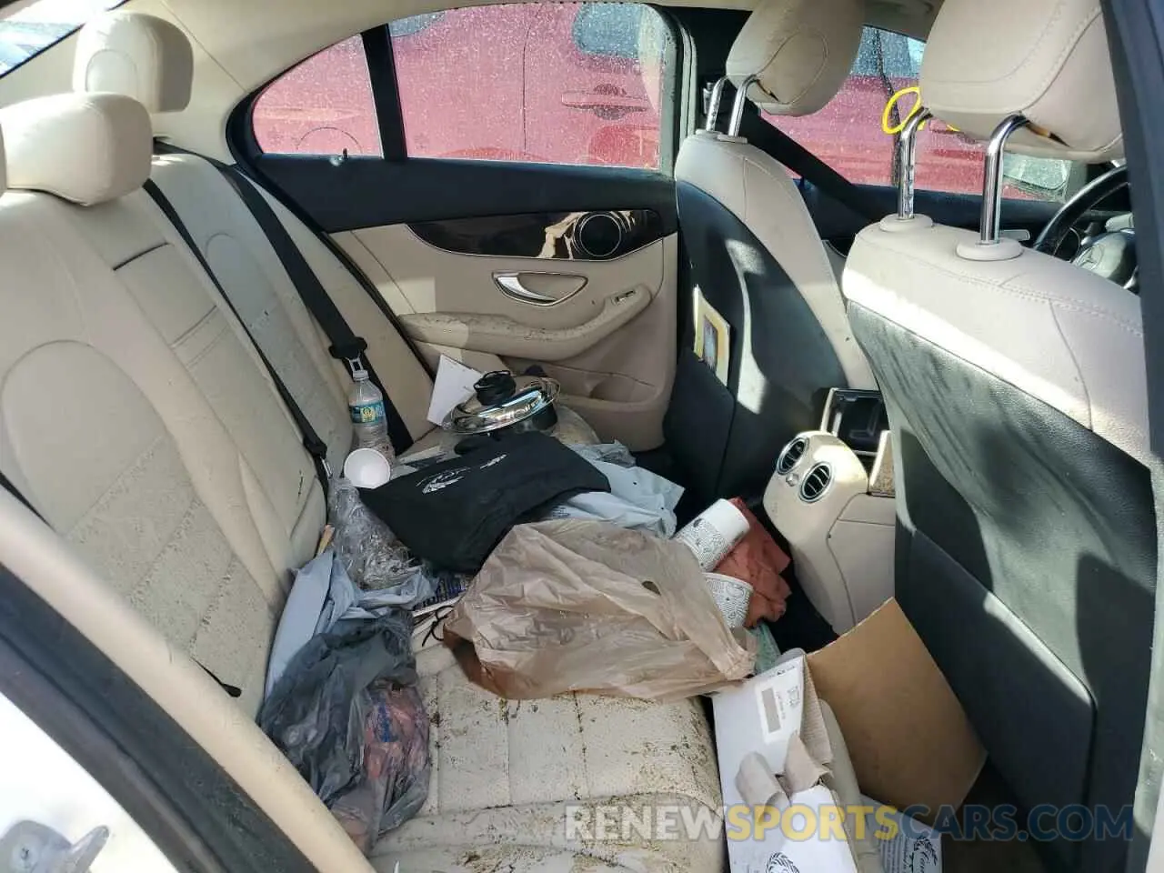 10 fotografías del automóvil dañado 55SWF8DB2KU294331 MERCEDES-BENZ C-CLASS 2019