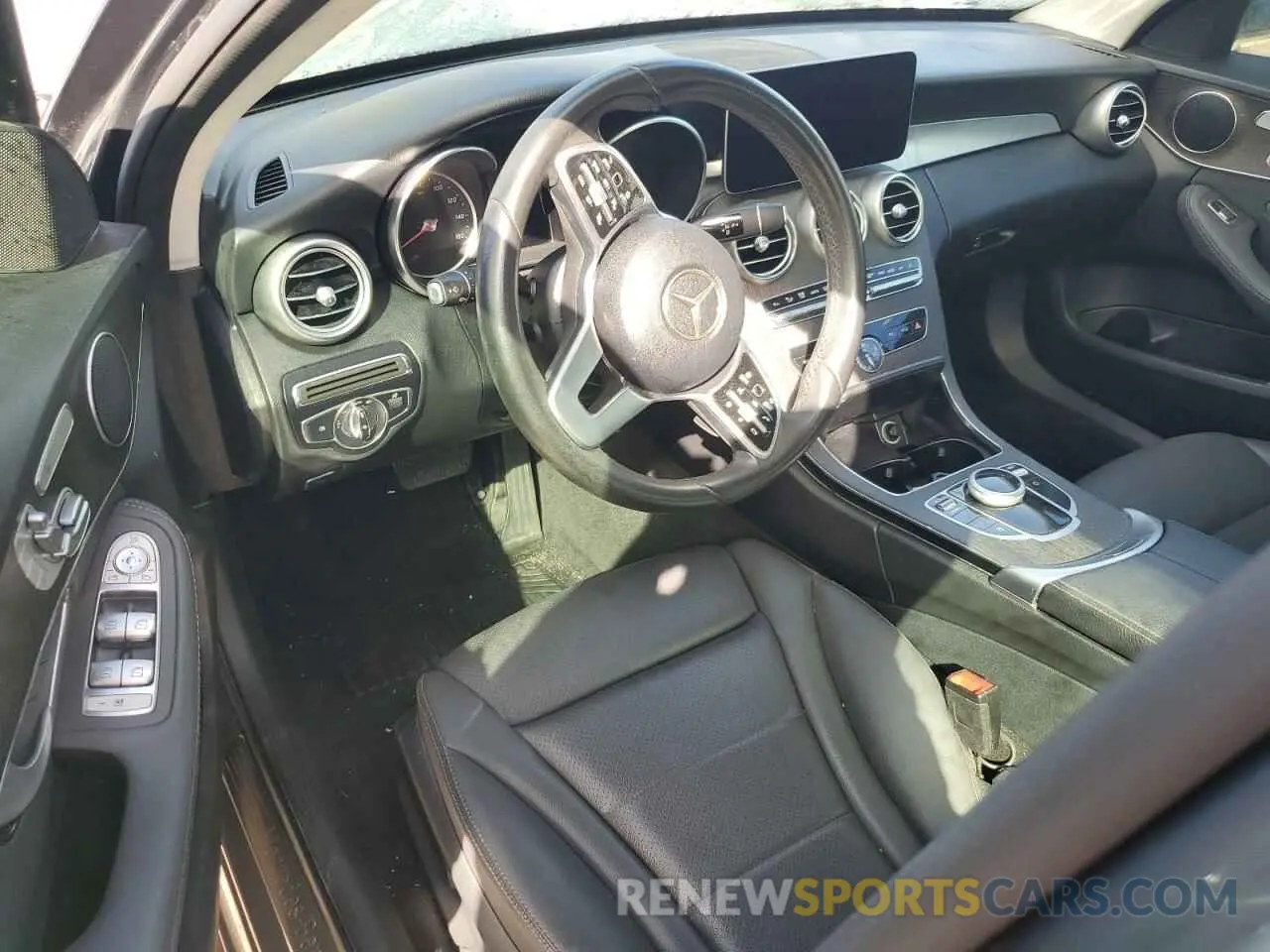 8 fotografías del automóvil dañado 55SWF8DB2KU298279 MERCEDES-BENZ C-CLASS 2019