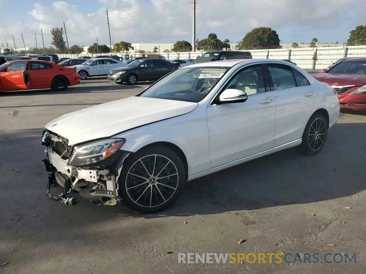 1 fotografías del automóvil dañado 55SWF8DB2KU307367 MERCEDES-BENZ C-CLASS 2019