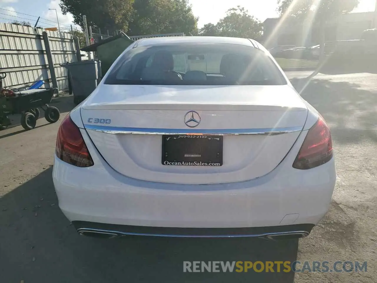 6 fotografías del automóvil dañado 55SWF8DB2KU307367 MERCEDES-BENZ C-CLASS 2019