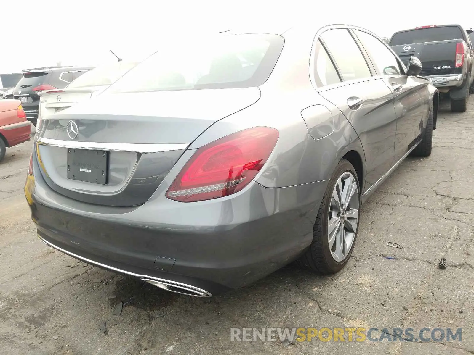 4 fotografías del automóvil dañado 55SWF8DB2KU312391 MERCEDES-BENZ C CLASS 2019