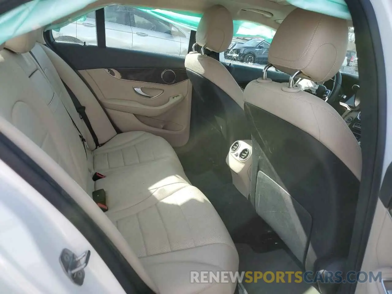 10 fotografías del automóvil dañado 55SWF8DB3KU287842 MERCEDES-BENZ C-CLASS 2019